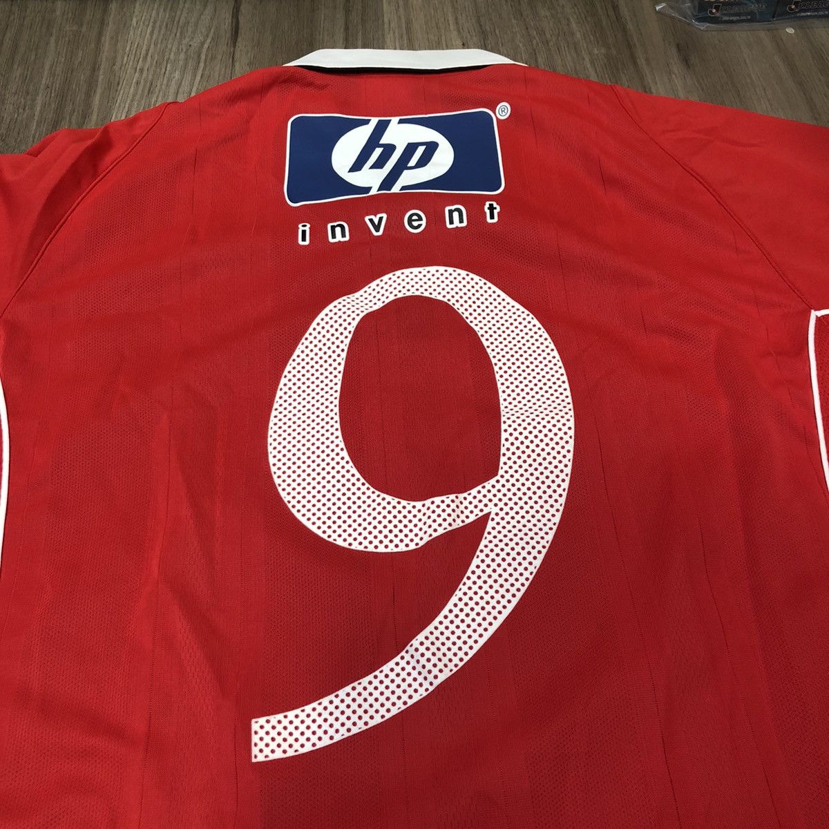 Puma × Vintage Urawa reds 2003 vintage home shirt #9 Nagai Size US L / EU 52-54 / 3 - 6 Thumbnail