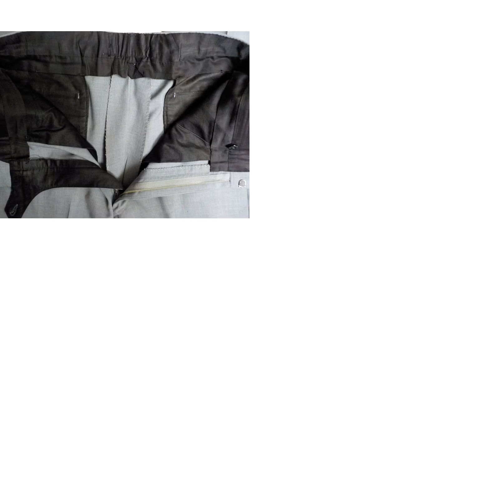 Vintage VINTAGE John Wannamaker 2 Button Suit Gray 38R Mens Slim Flat Front 32x29.5 Regular P2P 20" Double Back Vents Size 38R - 9 Thumbnail