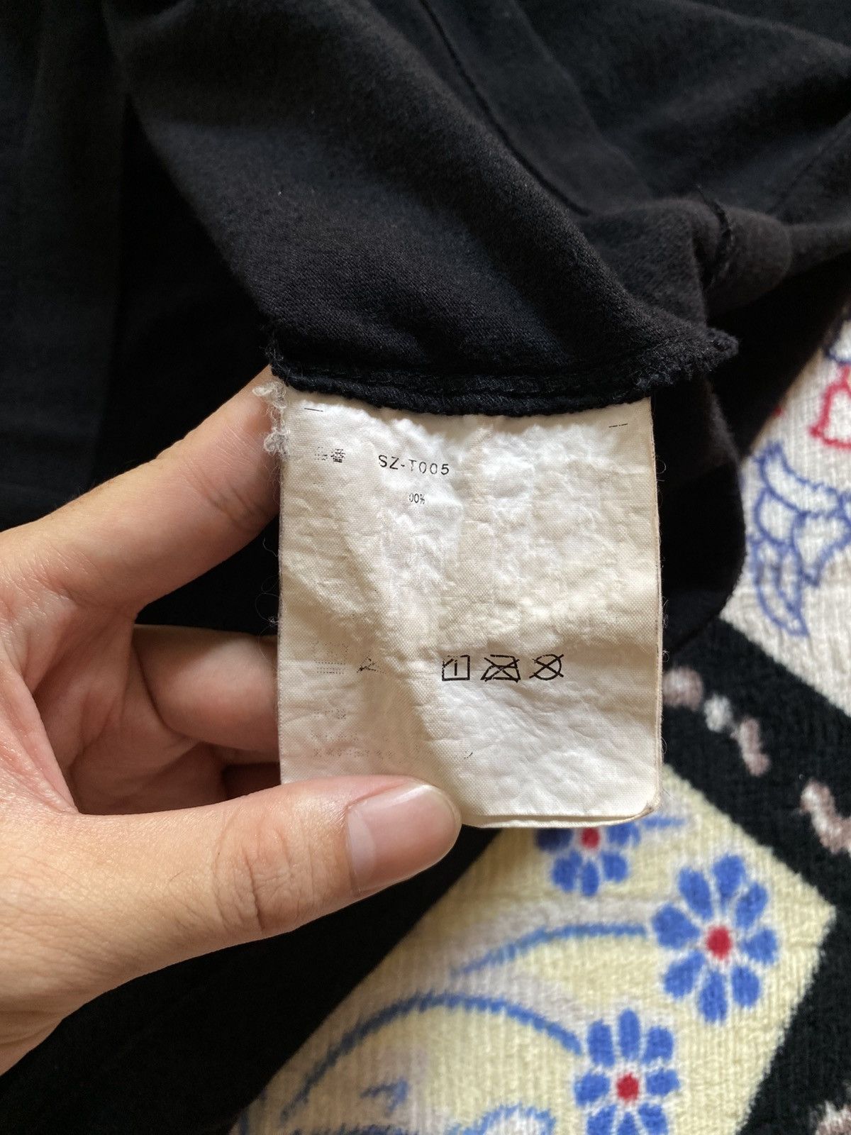 CDG by Comme des Garcons CDG Comme Des Garcons Logo Tshirt Size US XL / EU 56 / 4 - 5 Thumbnail