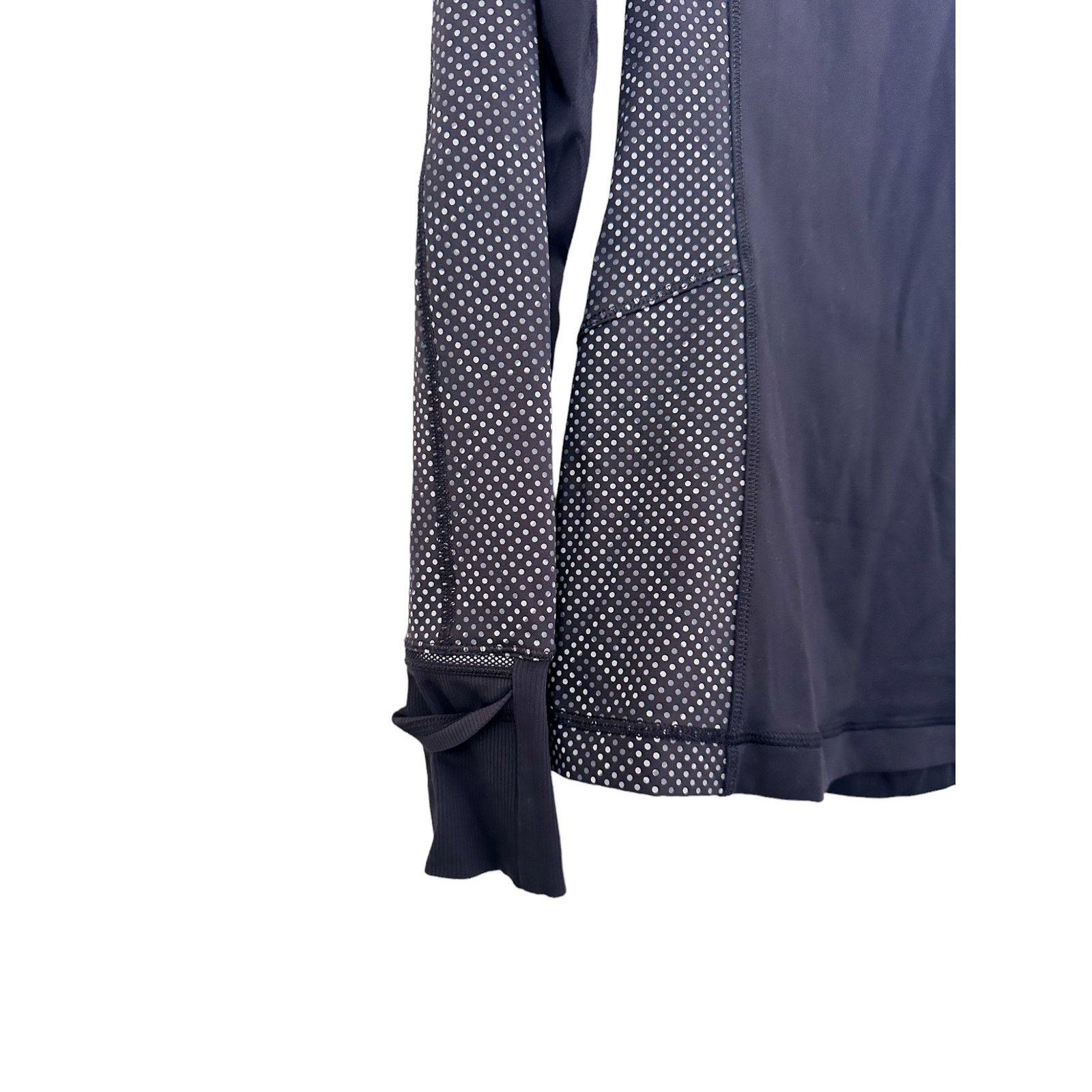 Lululemon Lululemon Race With Grace 1/2 Zip Jacket , Size 6 Size M / US 6-8 / IT 42-44 - 3 Thumbnail