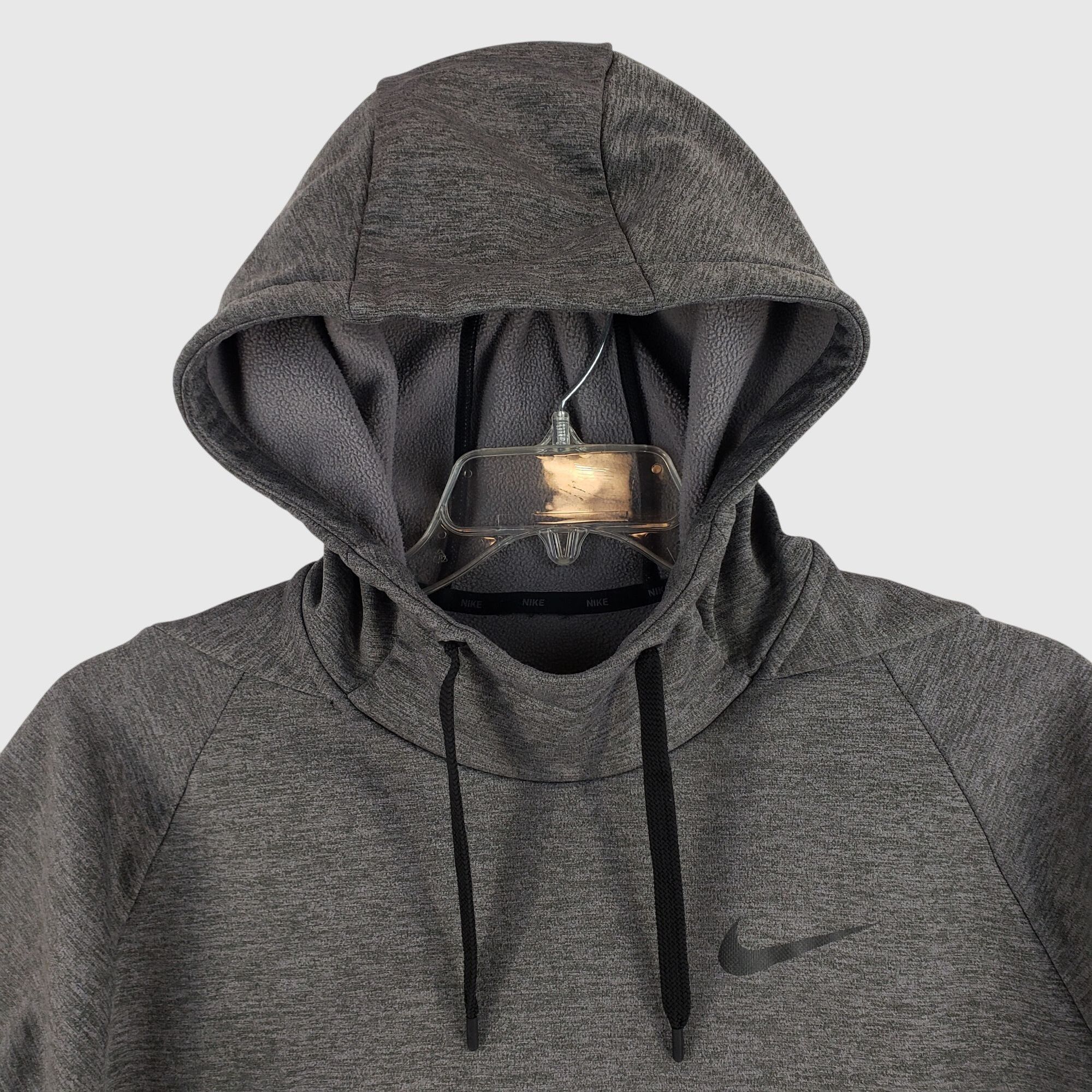 Nike Mens Nike Dri Fit Grey Hoodie Sweat Shirt Long Sleeve Size US XL / EU 56 / 4 - 4 Thumbnail