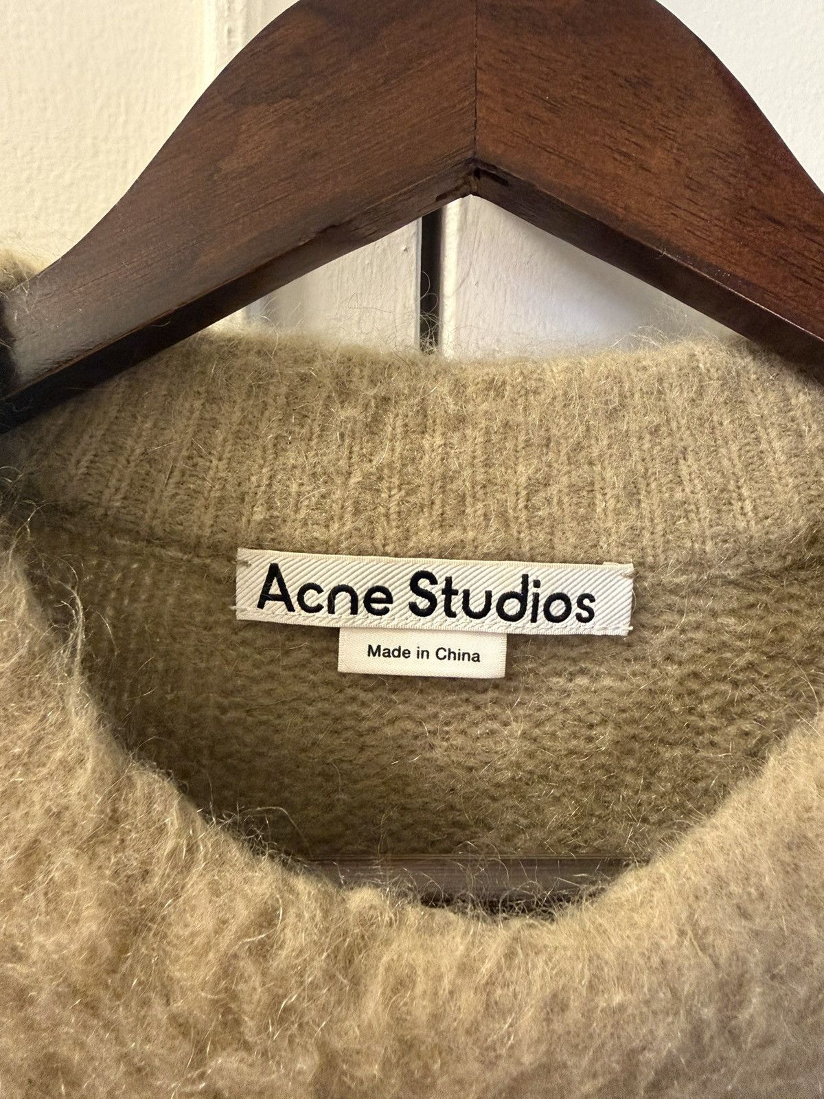 Acne Studios Acne Studios Mohair Sweater in Beige Size US M / EU 48-50 / 2 - 3 Thumbnail