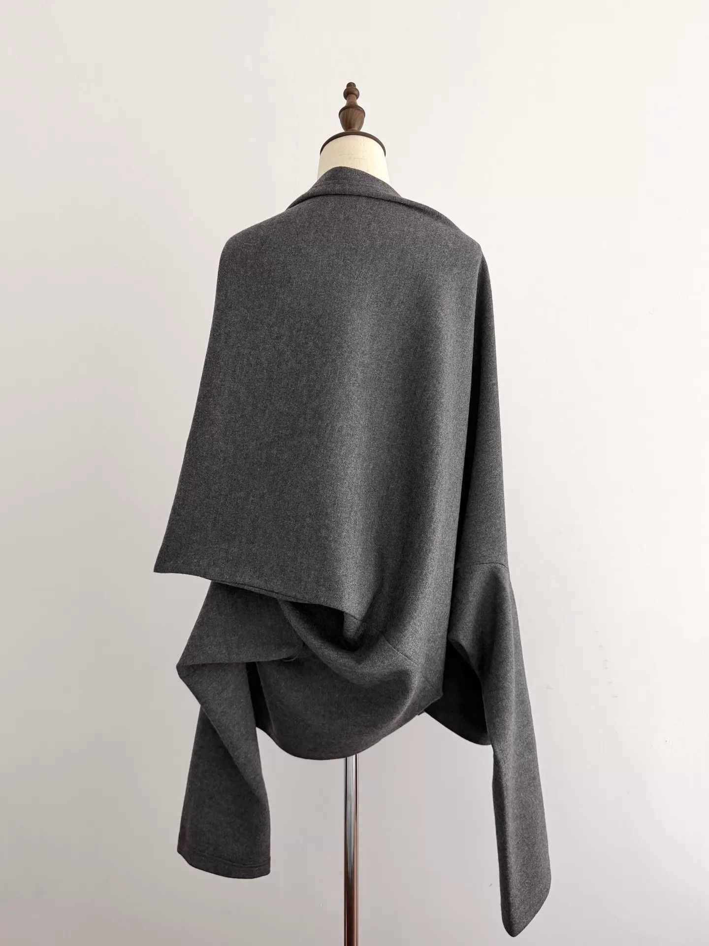 Comme des Garcons comme des garcons 2-way deconstructed dark gray cardy Size ONE SIZE - 5 Thumbnail