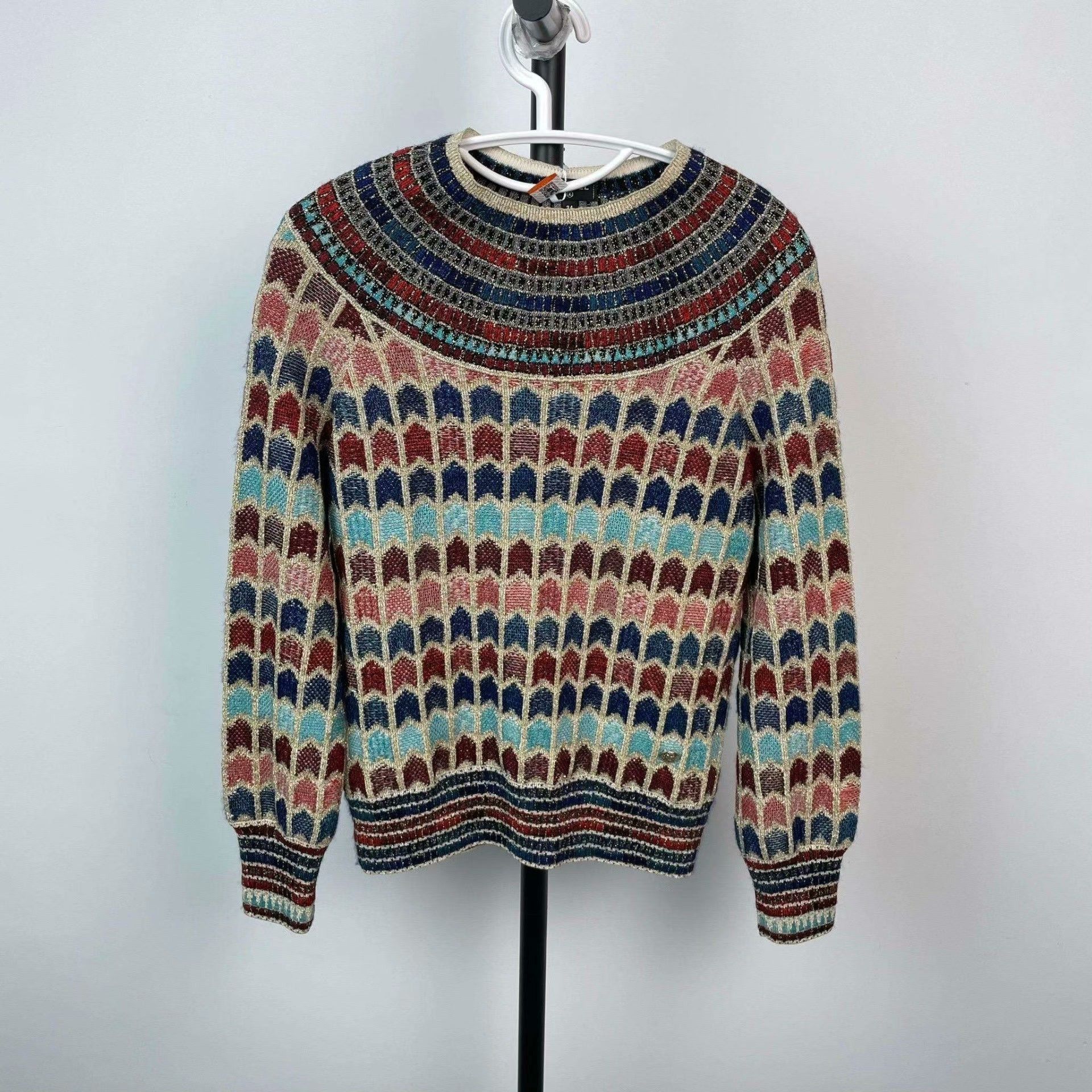 Chanel Chanel Knit Multi Sweater 34 Women Size XS / US 0-2 / IT 36-38 - 1 Thumbnail