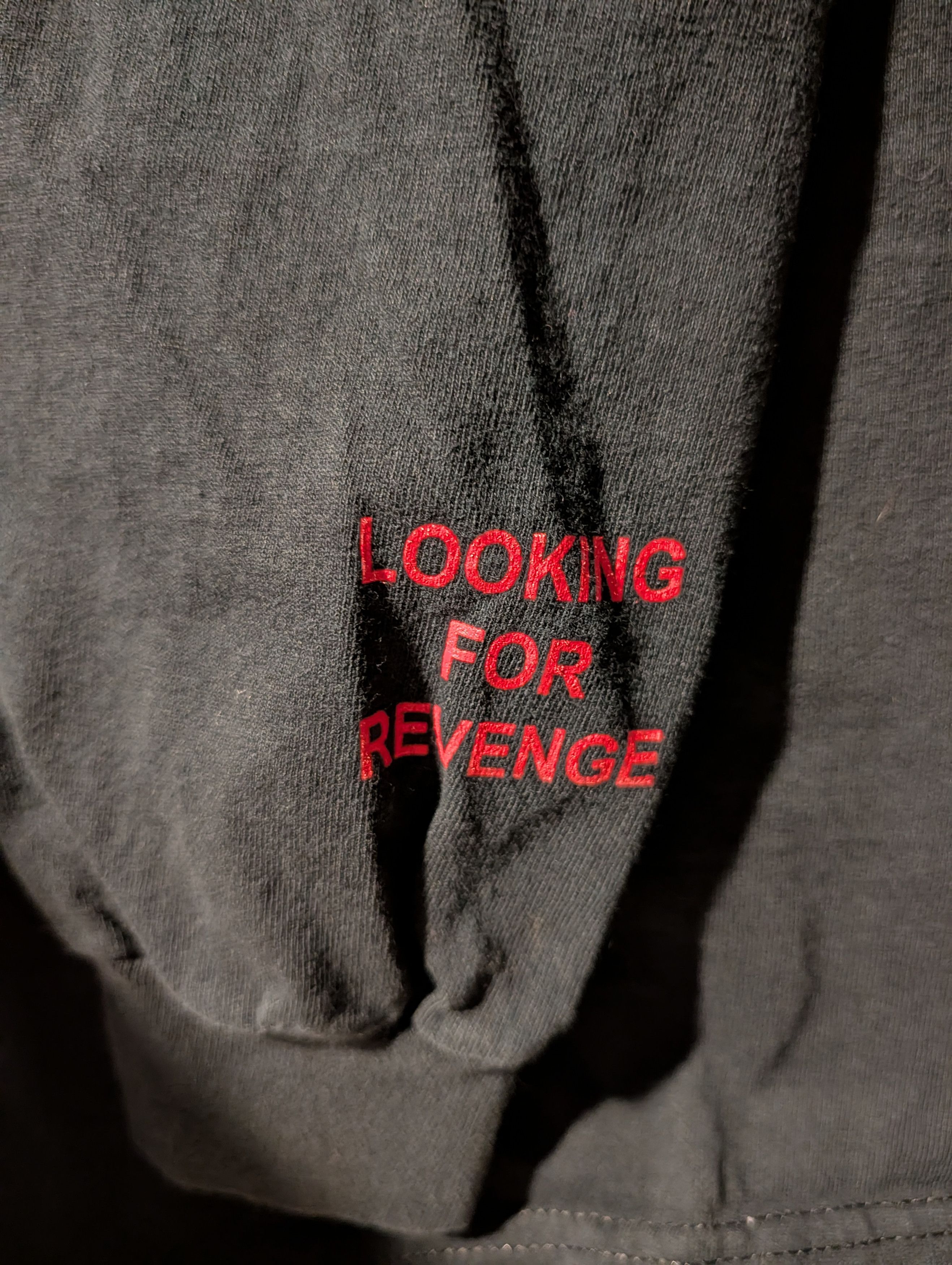 October's Very Own DRAKE Summer Sixteen Tour Long Sleeve Looking For Revenge Size US M / EU 48-50 / 2 - 4 Thumbnail