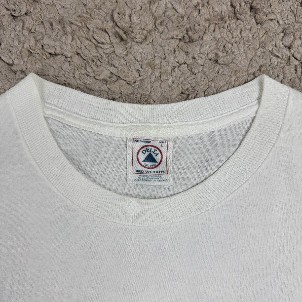 Vintage Vintage Japanese Art Irezumi Samurai Dragon Graphic T-shirt Size US XL / EU 56 / 4 - 17 Thumbnail