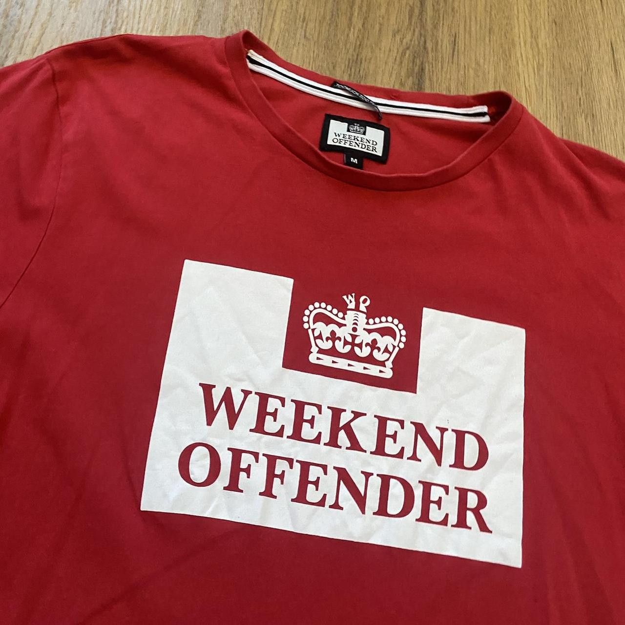 Weekend Offender Red Weekend Offender T-shirt Football Casual Size US M / EU 48-50 / 2 - 3 Thumbnail