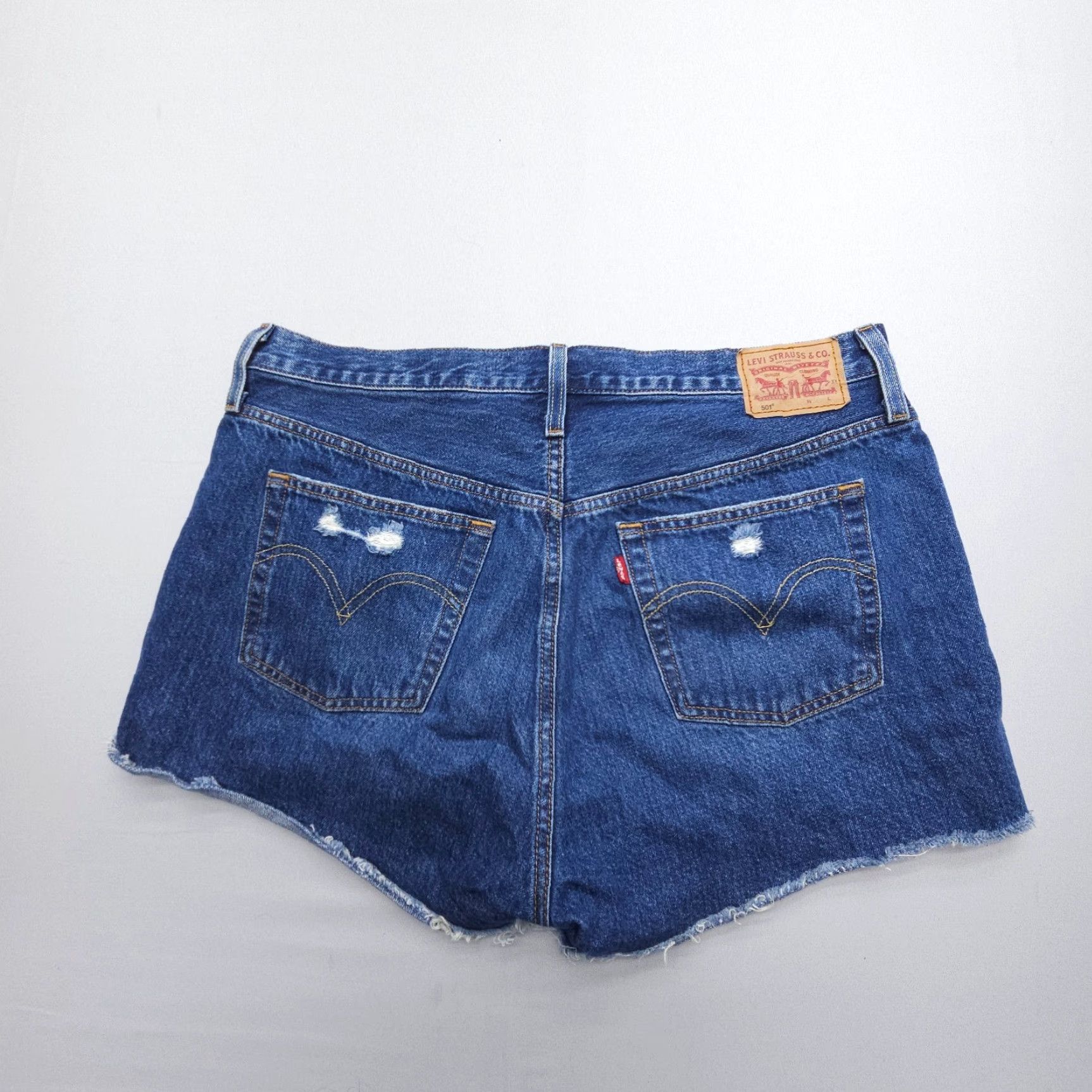 Levi's Levi's 501 Shorts Women 33 Dark Blue Button Fly Denim Jeans Shorts Womens Size 24" / US 00 / IT 34 - 2 Thumbnail