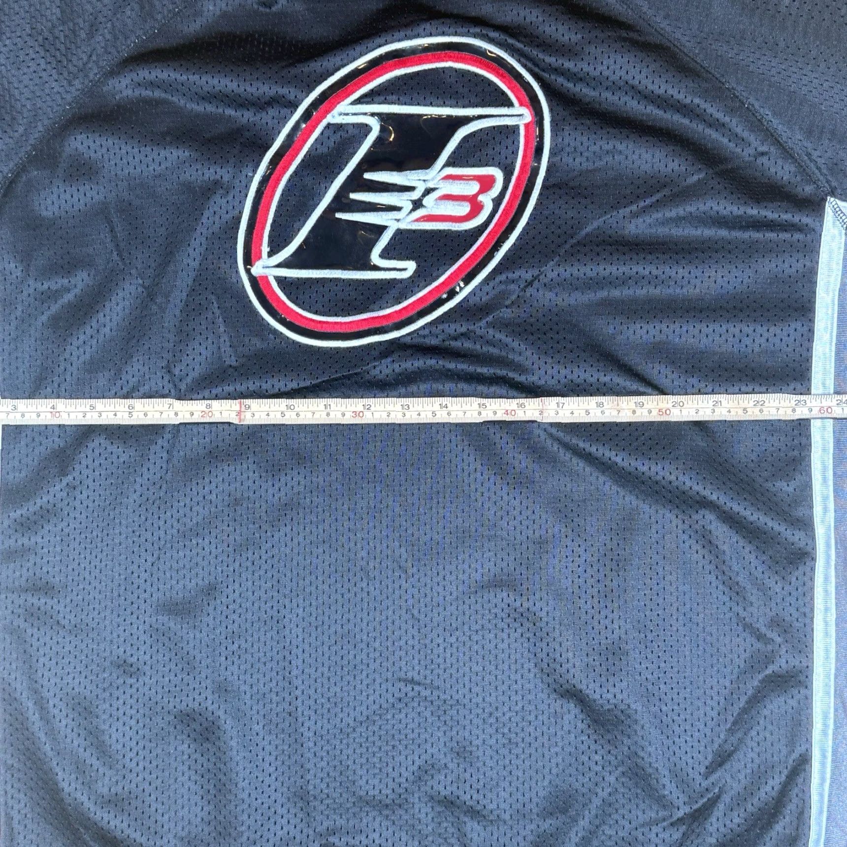 Reebok VINTAGE Reebok I3 Shirt Jersey XL Black Mens Hip Hop NBA 2000s Football Activewear Size US XL / EU 56 / 4 - 7 Thumbnail