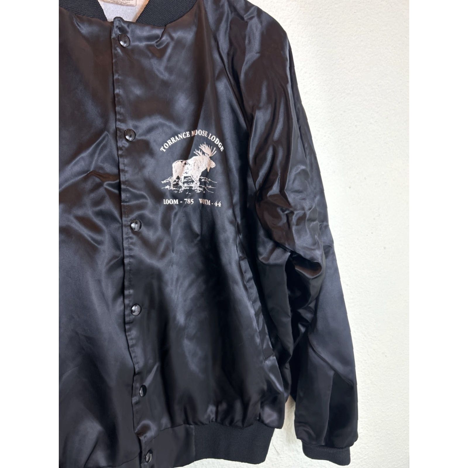 Vintage VINTAGE Auburn Satin Bomber Jacket White Black Full Snap Men L Jacket Size US L / EU 52-54 / 3 - 4 Thumbnail