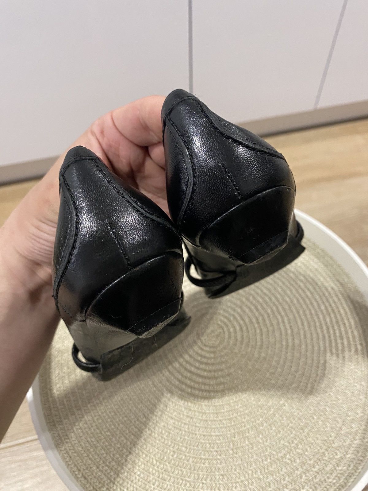 vintage Italian black patent hills/ballet shoes