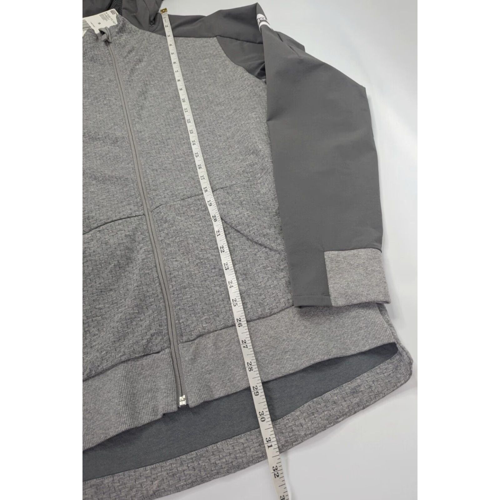 Adidas VINTAGE None Size US S / EU 44-46 / 1 - 6 Thumbnail