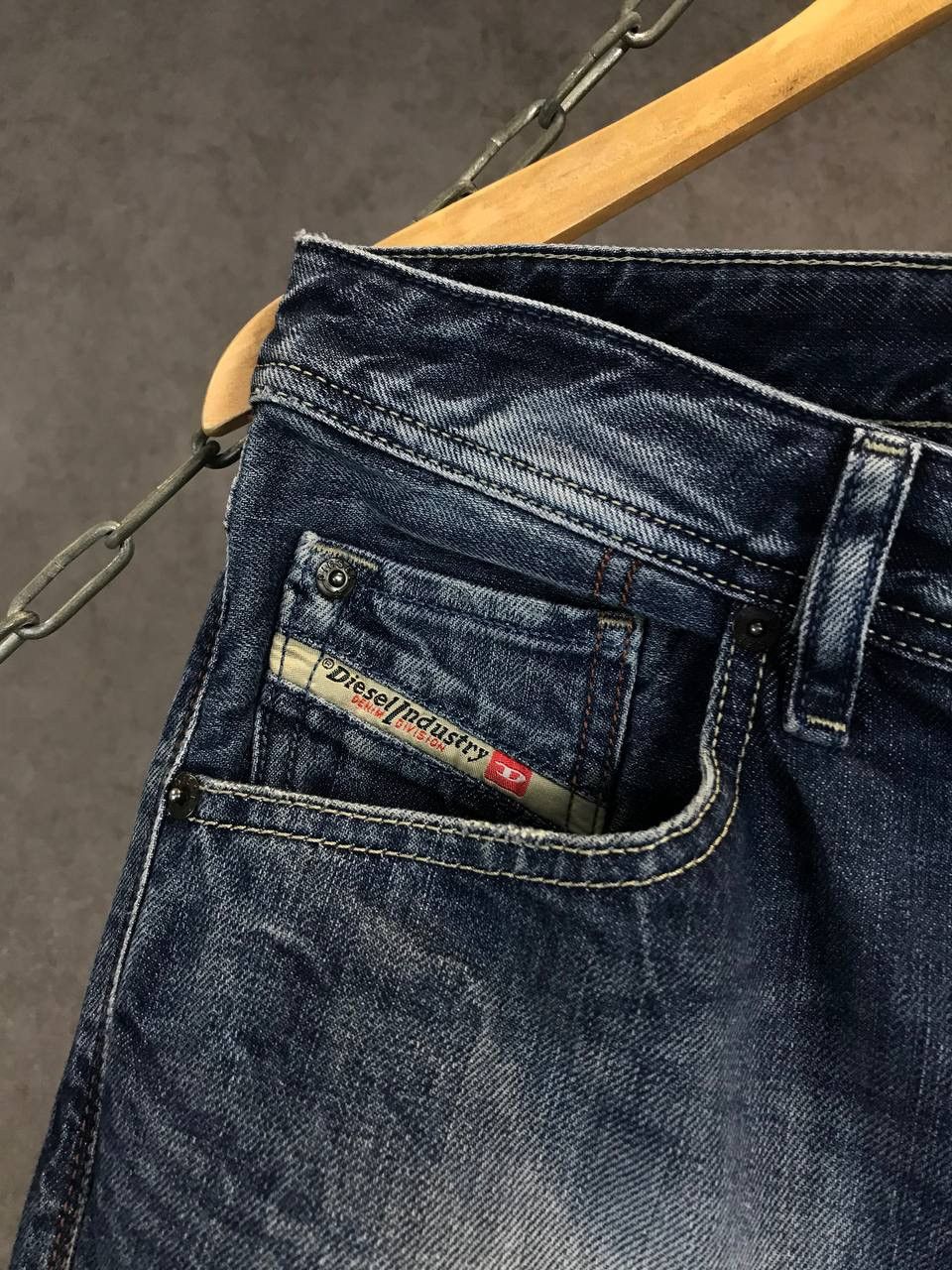 Diesel Diesel distressed denim designer bravefort jeans Size US 32 / EU 48 - 4 Thumbnail