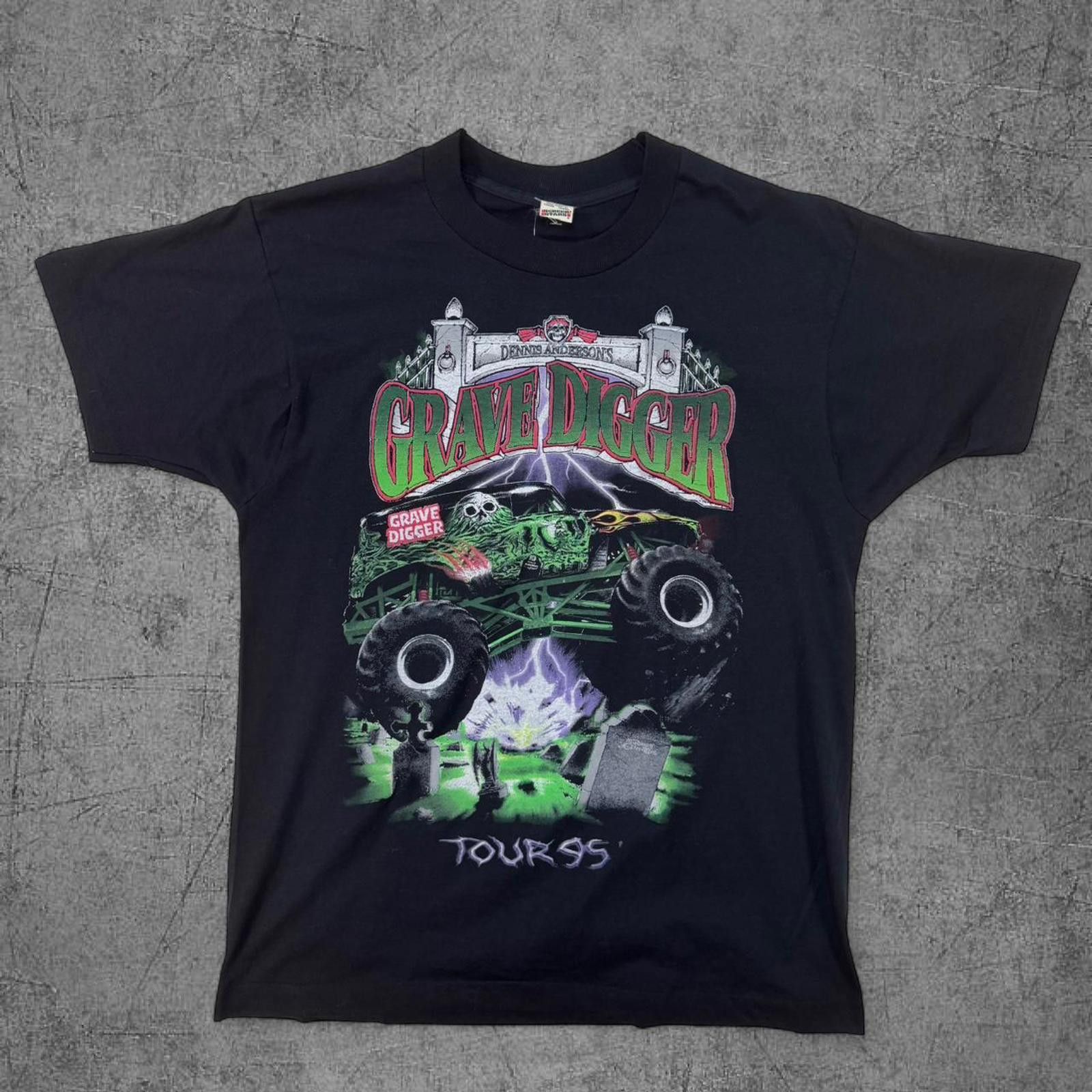 Vintage 1995 Grave Digger Monster Truck Tour Tee Size US L / EU 52-54 / 3 - 3 Thumbnail