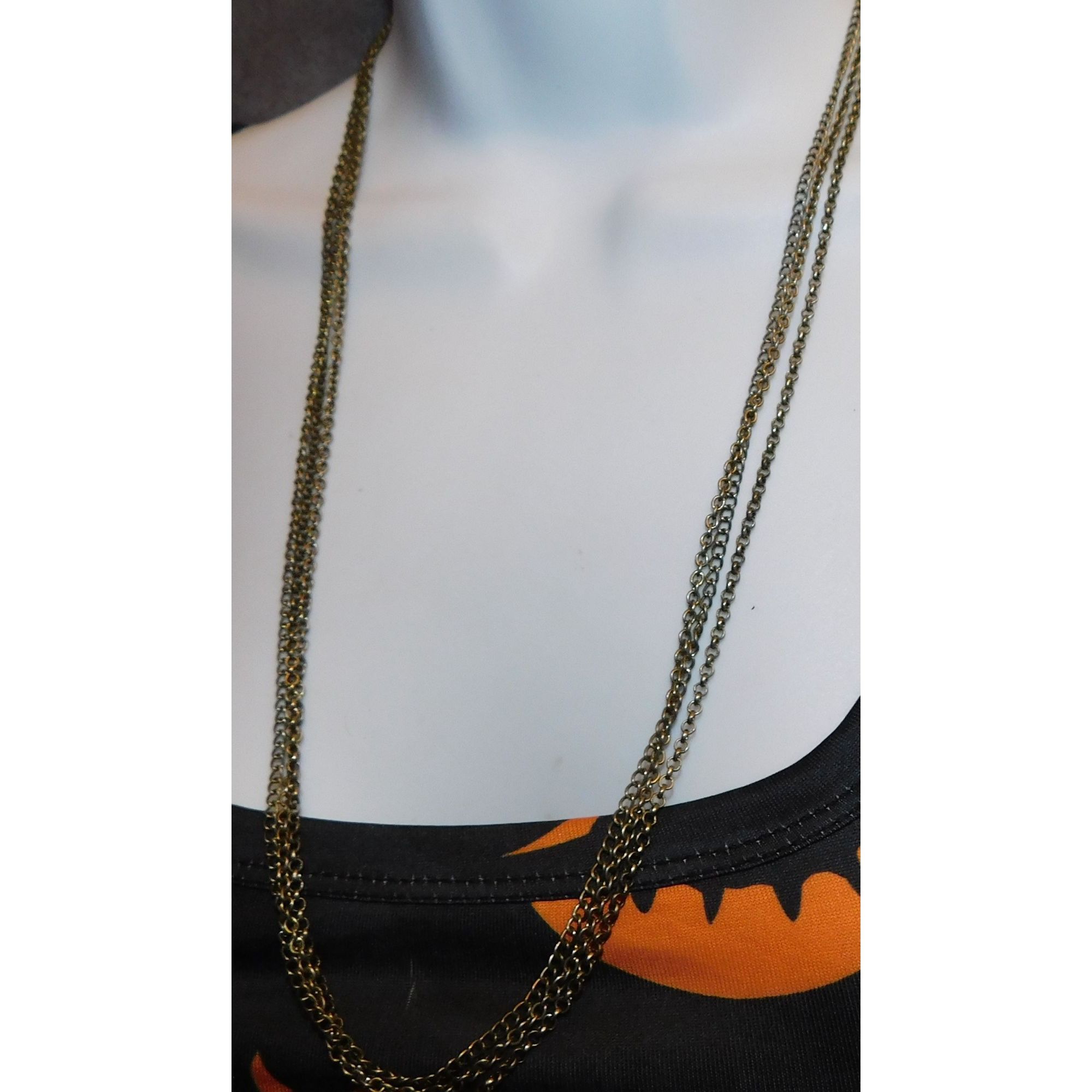 Other Casual Classic Antiqued Silver Tone Triple Chain Necklace Size ONE SIZE - 5 Thumbnail