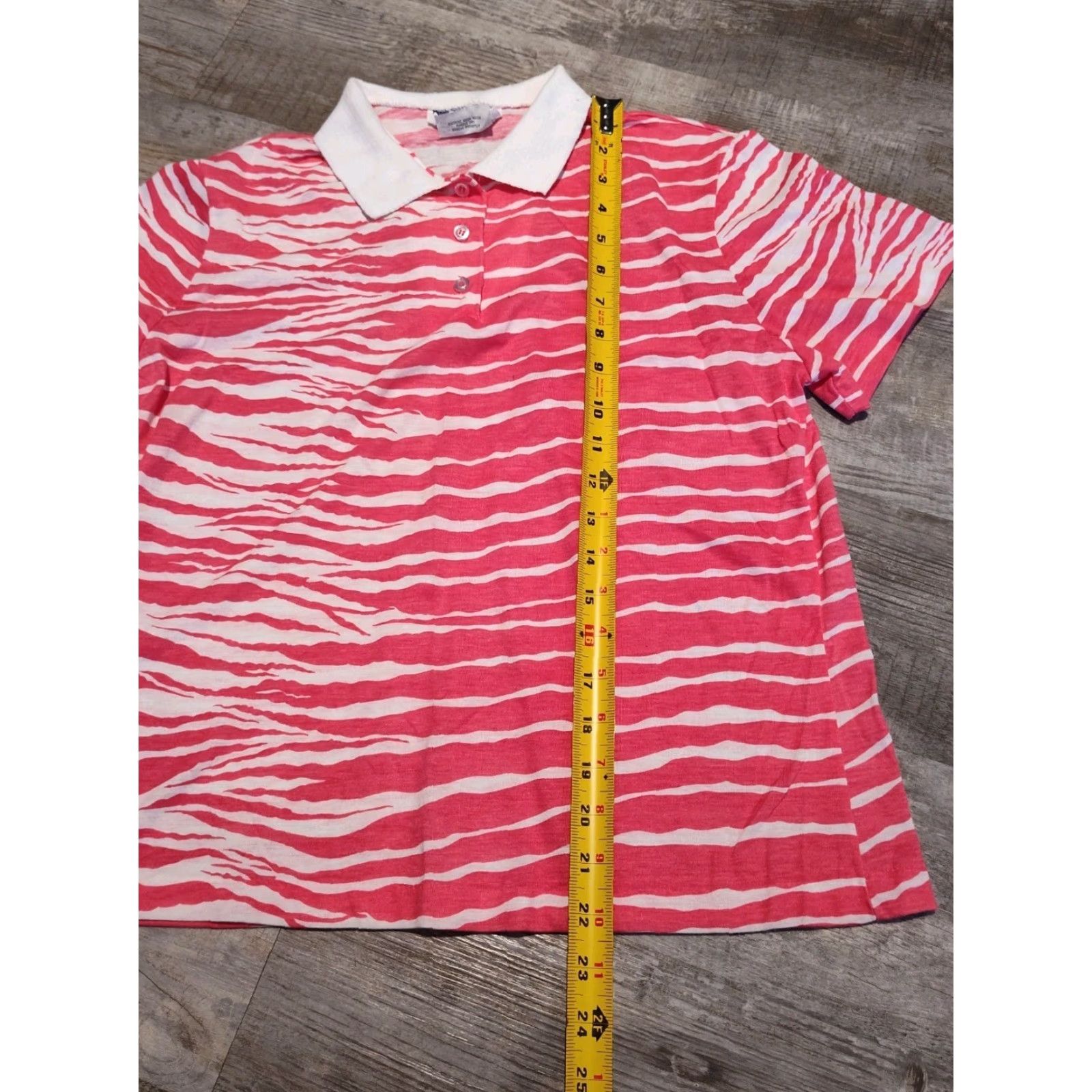 Vintage Kendon Vintage 70s 80s Women's Zebra Striped Polo Shirt Pink L Made USA Golf Tennis Casual Mod GoGo Look Lightweight Size L / US 10 / IT 46 - 7 Thumbnail