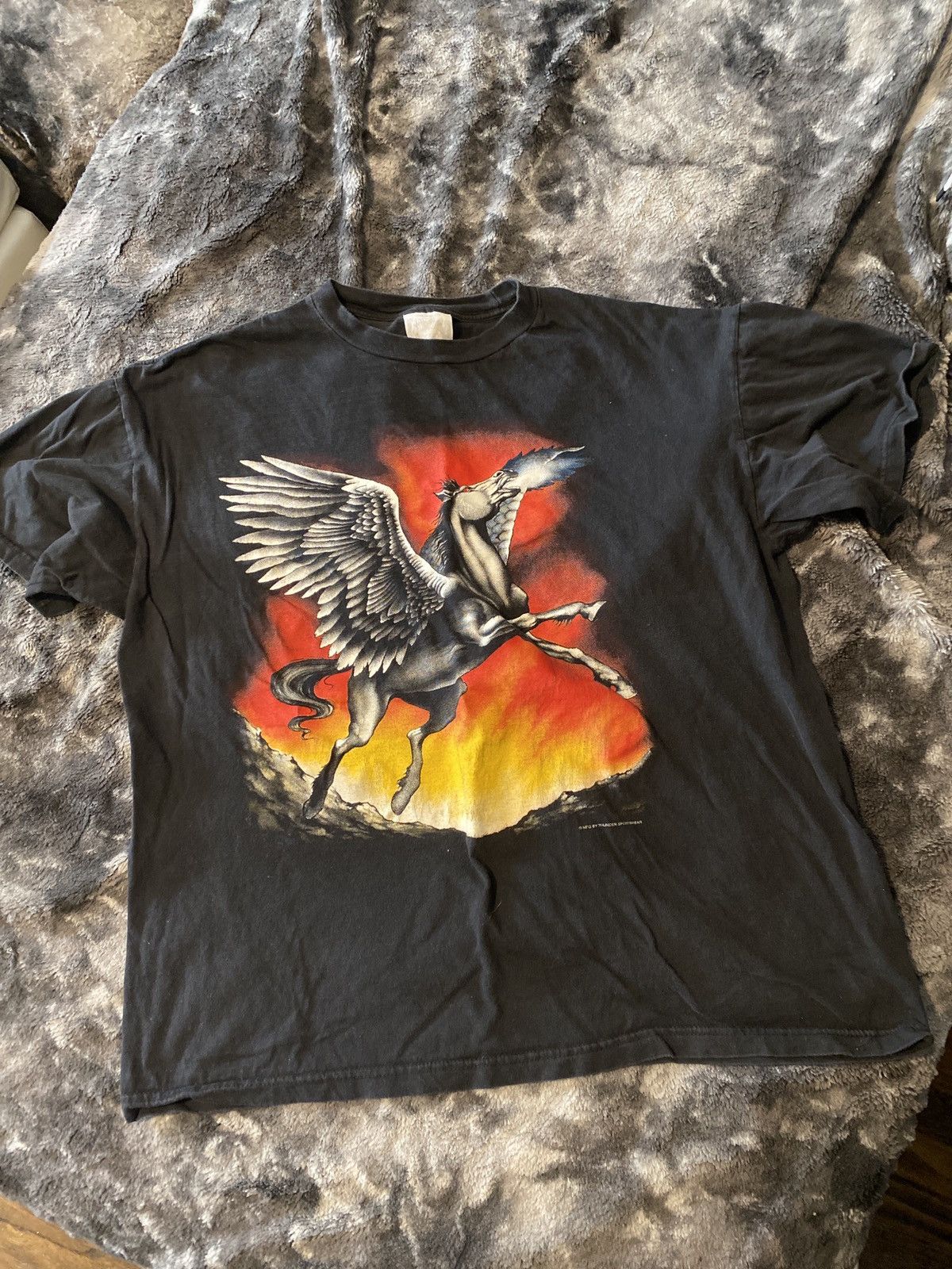 Vintage Vintage Horse Tee Shirt Size L Size US L / EU 52-54 / 3 - 1 Thumbnail