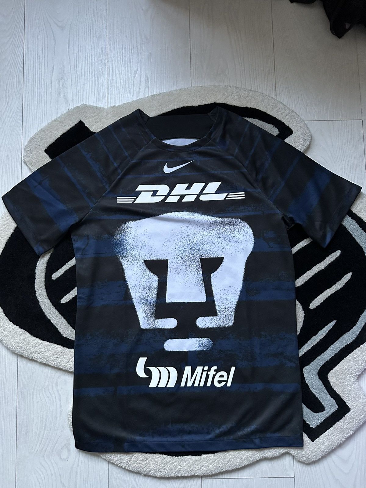 Nike Nike Pumas UNAM kit - t-shirt size M Size US M / EU 48-50 / 2 - 1 Thumbnail