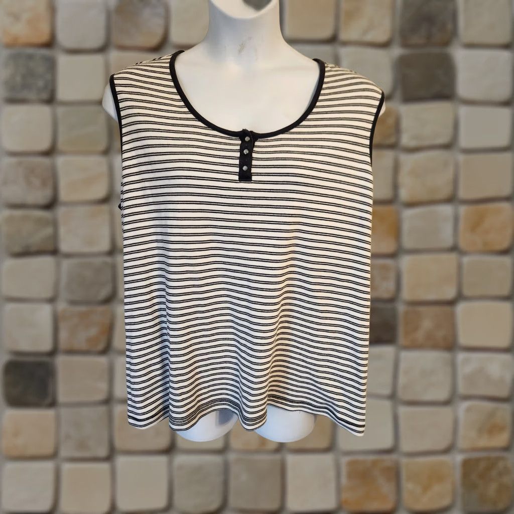 Vintage CB Casual Shirt White Black Stripe Sleeveless Henley Top 3X Plus Womens Size XXL / US 16-18 / IT 52-54 - 1 Thumbnail