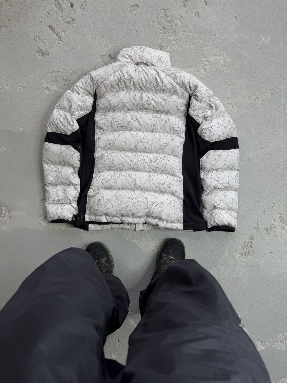 The North Face × Vintage Vintage The North Face Nuptse 550 White Puffer Jacket L Size L / US 10 / IT 46 - 2 Thumbnail