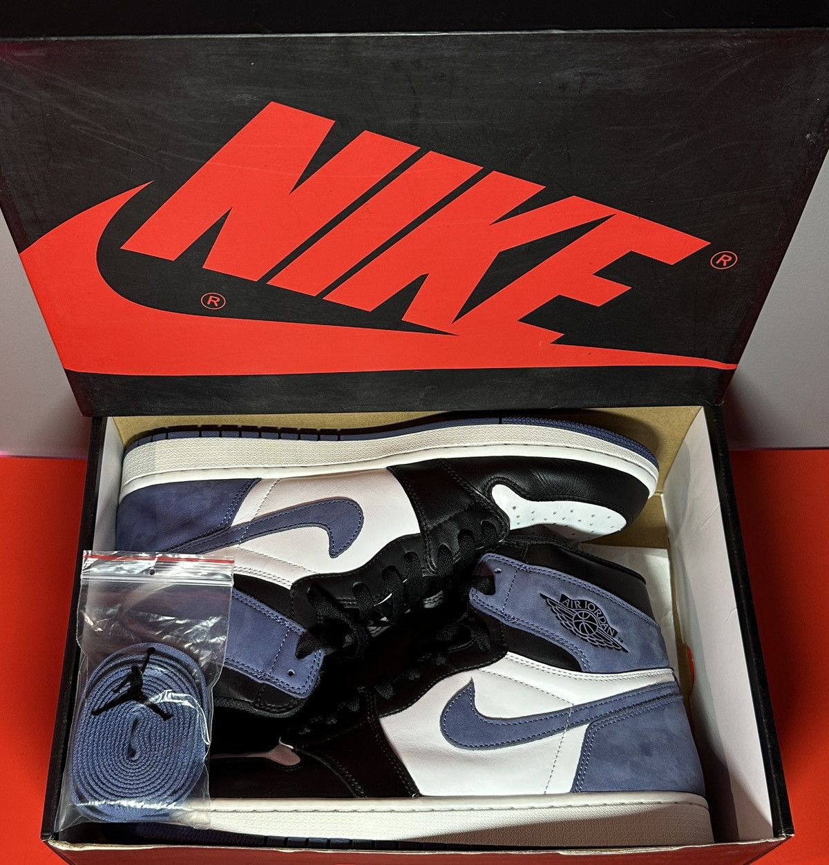Jordan Brand Size 12 - Air Jordan 1 Retro OG High Blue Moon Size US 12 / EU 45 - 8 Thumbnail