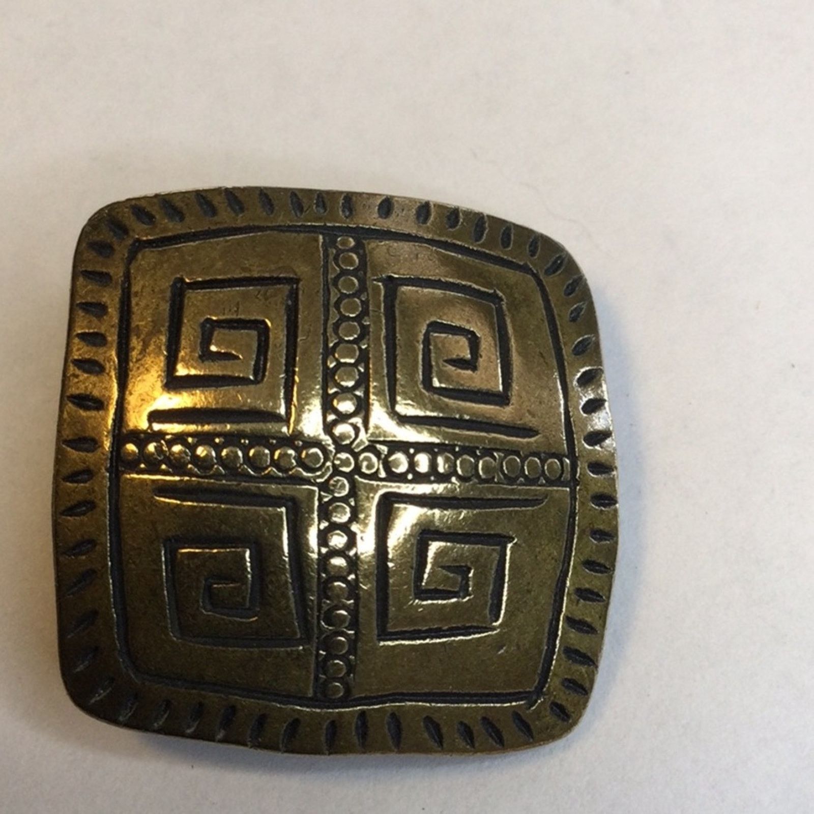 Other Vintage Modernist Bronze Tribal Aztec Design ClipOn Earrings Size ONE SIZE - 14 Thumbnail