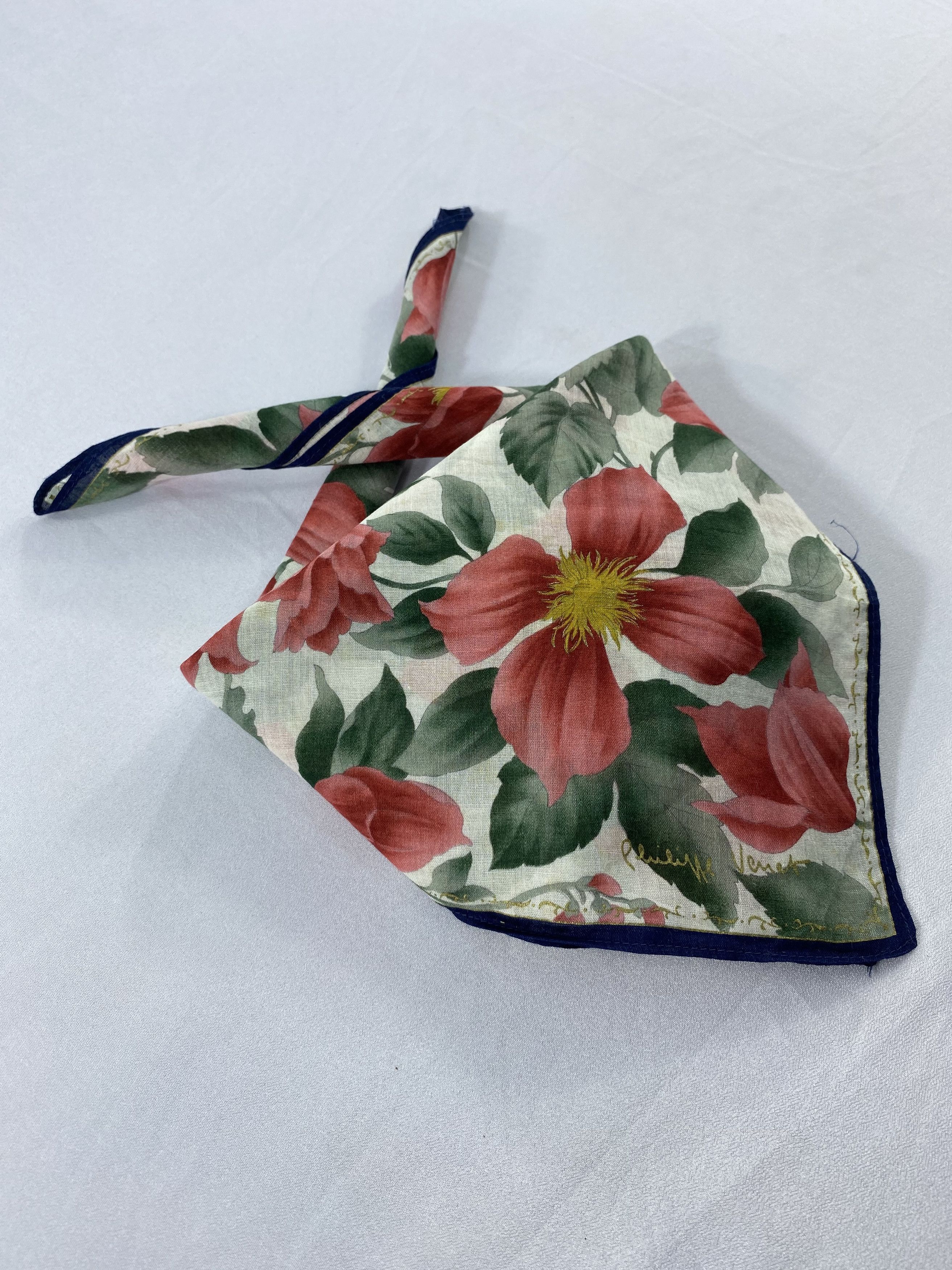 Vintage Philippe Venet Handkerchief / Bandana / Neckerchief Size ONE SIZE - 2 Thumbnail