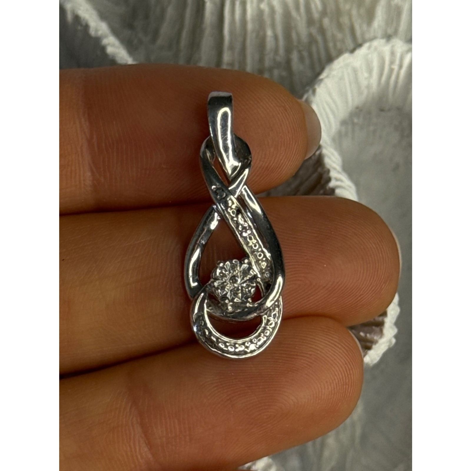 Jewelry ELEGANT 925 STERLING SILVER DIAMONDS PENDANT Size ONE SIZE - 6 Thumbnail