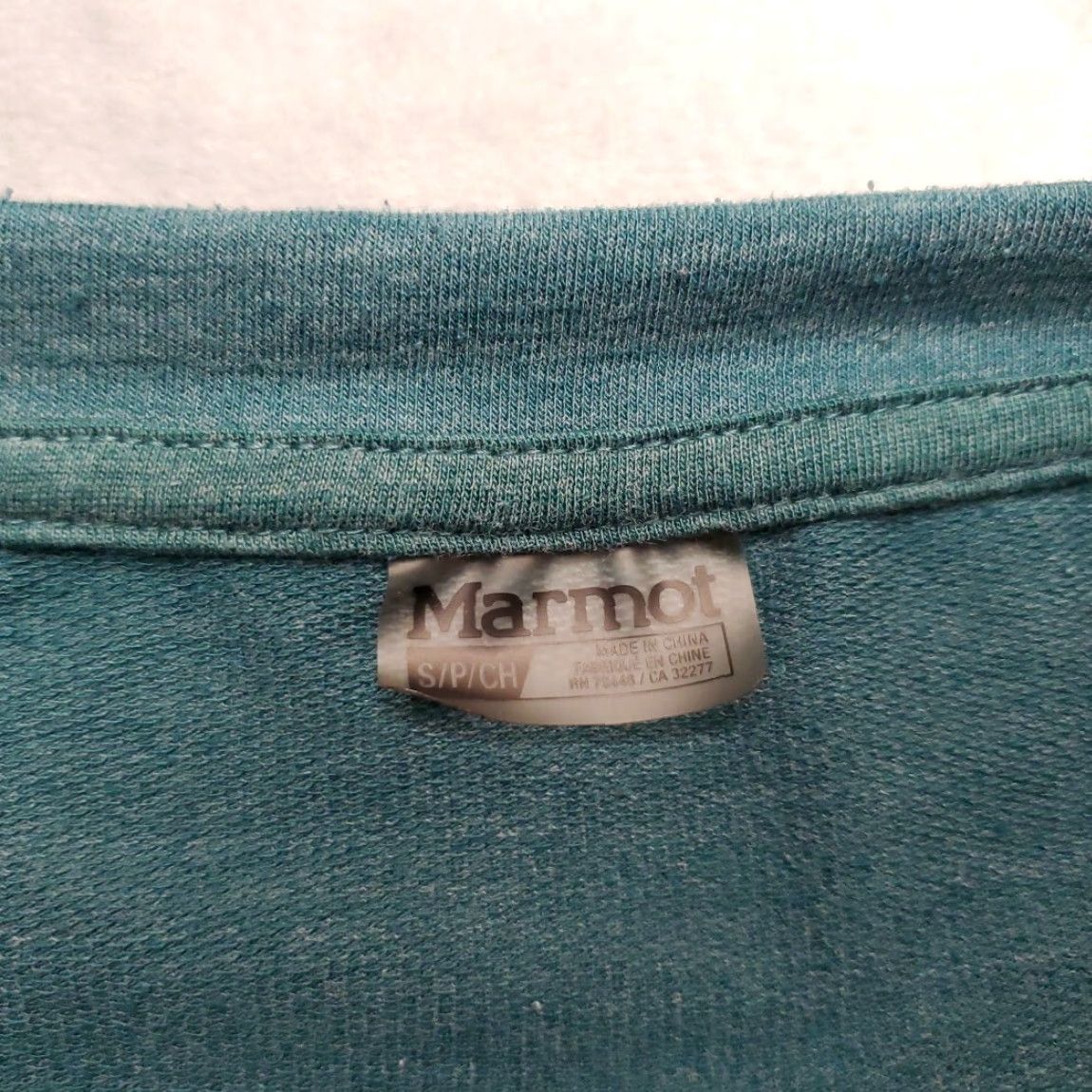 Marmot VINTAGE Marmot Crewneck Womens S Green Pullover Long Sleeve Performance Kangaroo Top Size S / US 4 / IT 40 - 3 Thumbnail