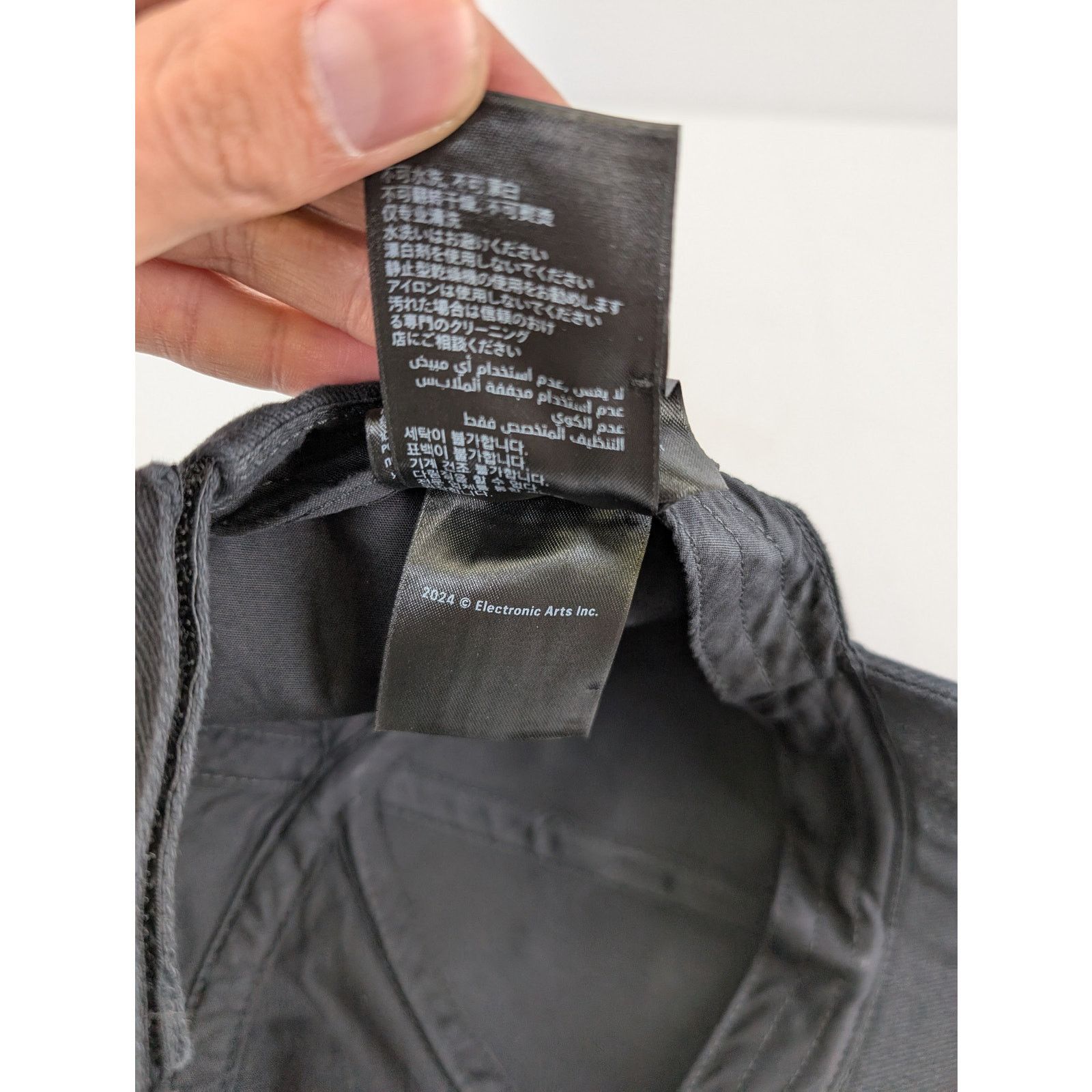 Balenciaga o1rshd1 Size: M / Cap / Hat in Black Size ONE SIZE - 12 Thumbnail