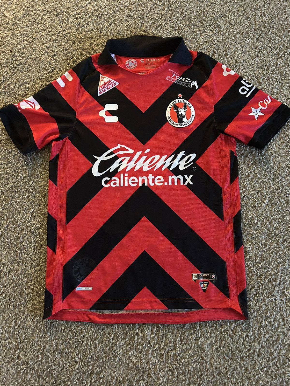 Other Tijuana 21/22 Home Men’s Jersey Size US S / EU 44-46 / 1 - 1 Thumbnail