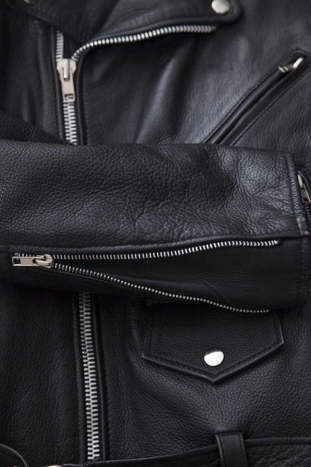 Vintage Vintage 1990's black leather perfecto jacket Size US M / EU 48-50 / 2 - 6 Thumbnail