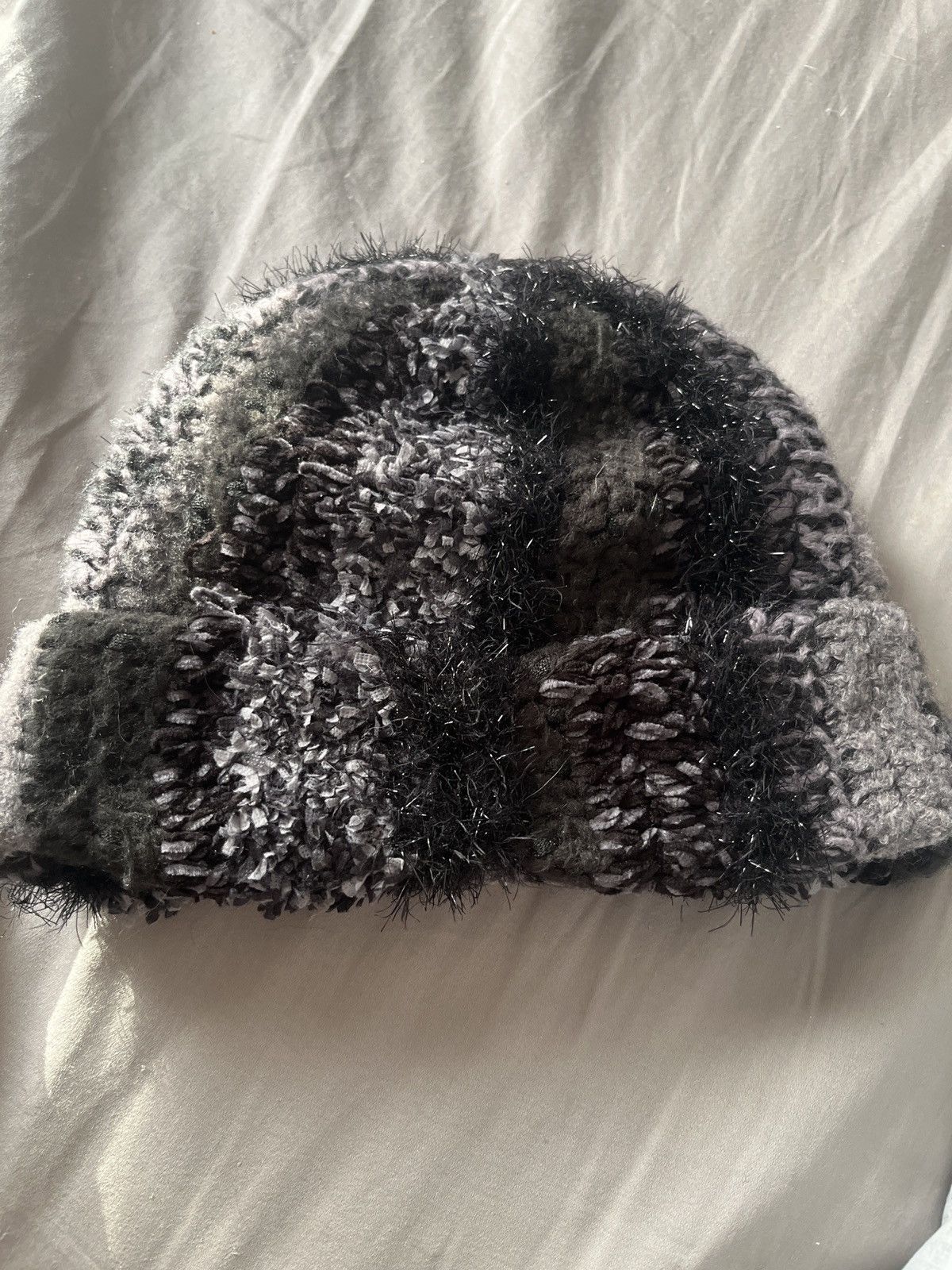 Supreme Supreme Tinsel Stripe Beanie ‘Black’ Size ONE SIZE - 2 Thumbnail