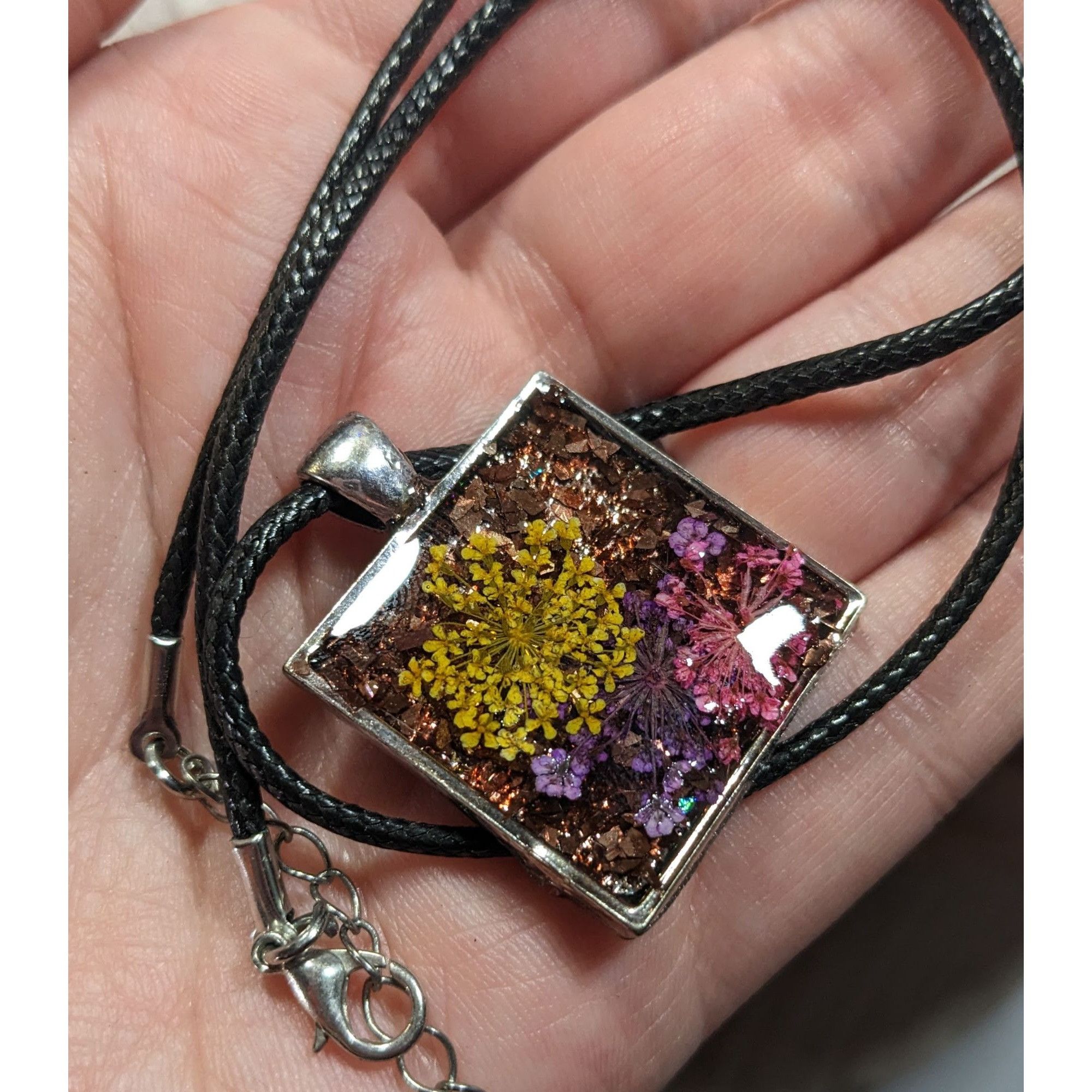 Other Handmade Pressed Flower And Glitter Under Resin Pendant Neck Size ONE SIZE - 3 Thumbnail