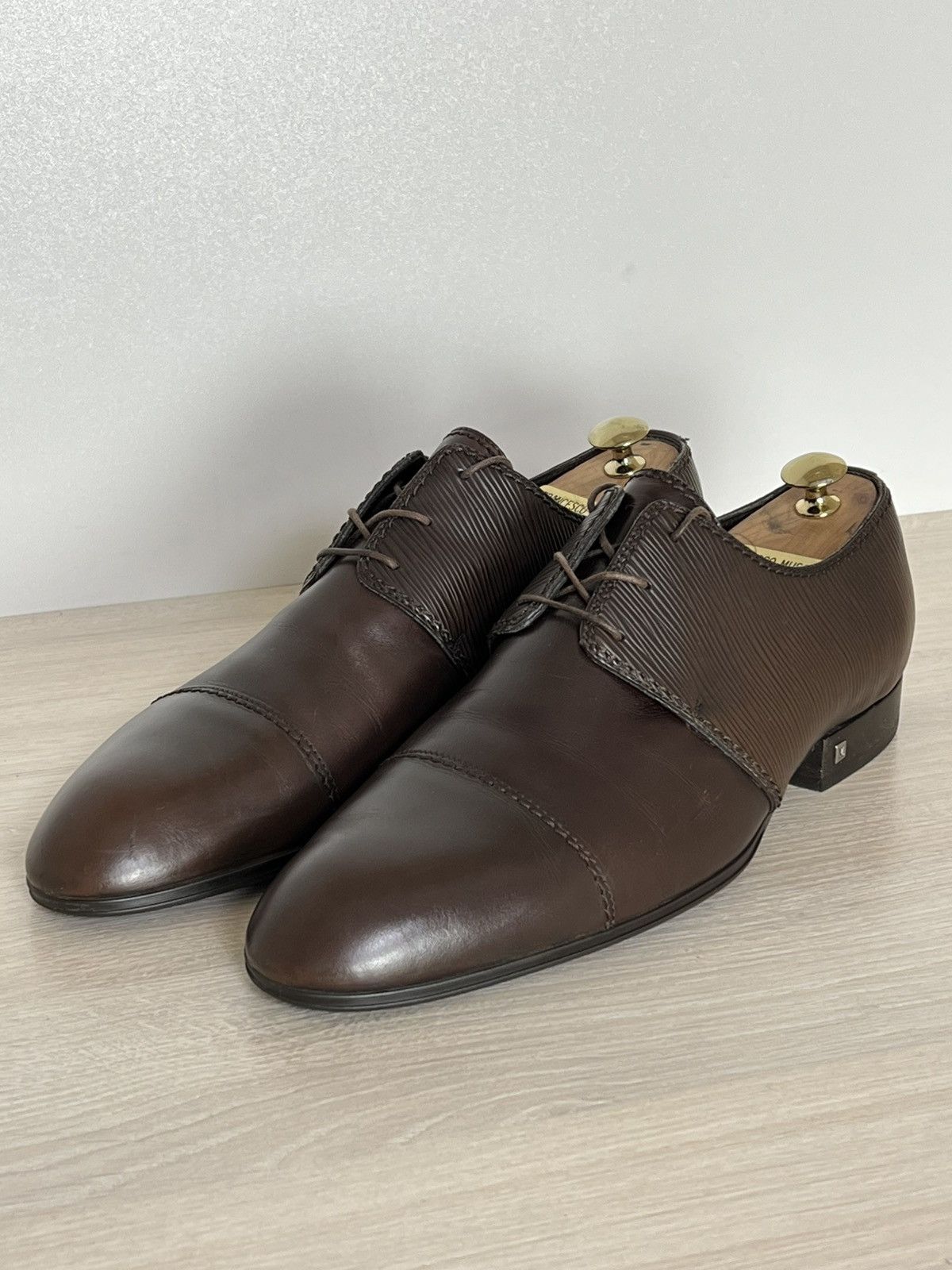 Louis Vuitton Louis Vuitton Epi Leather Cap Toe Derby Shoes Brown Size 10 Size US 10 / EU 43 - 3 Thumbnail
