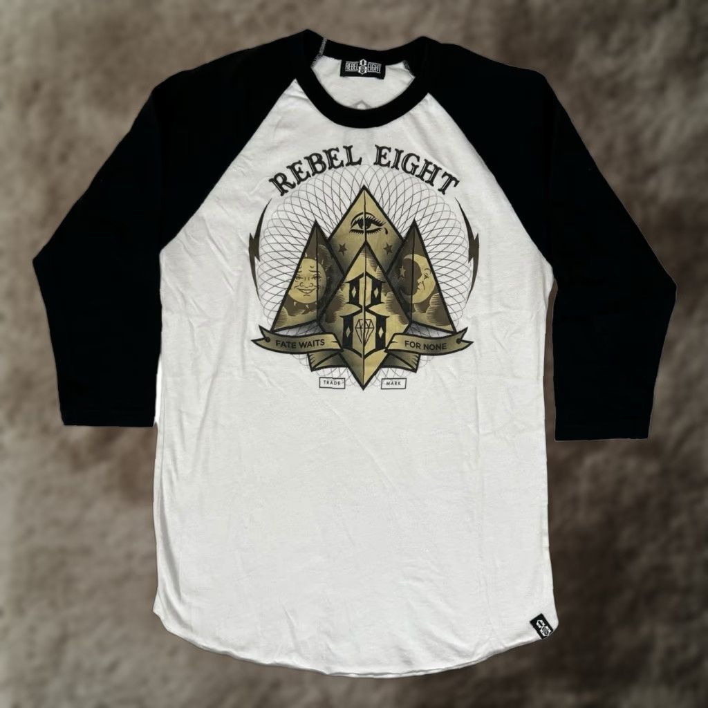 Vintage VINTAGE Rebel 8 Raglan Shirt T-Shirt 3/4 Sleeve S Small Black Unisex Adults 90s Art Y2K Mens Womens Size US S / EU 44-46 / 1 - 1 Thumbnail