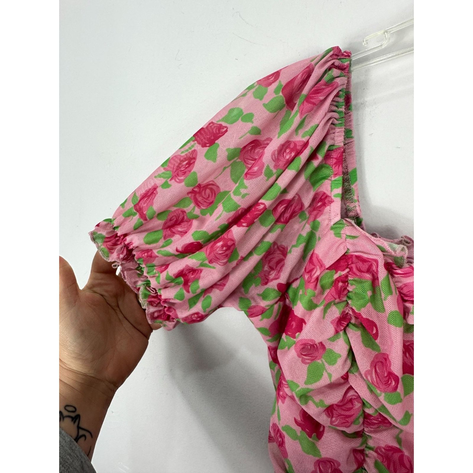 Lulus Lulus Pink Floral Mesh Ruched Bodysuit Large Coquette Size L / US 10 / IT 46 - 4 Thumbnail