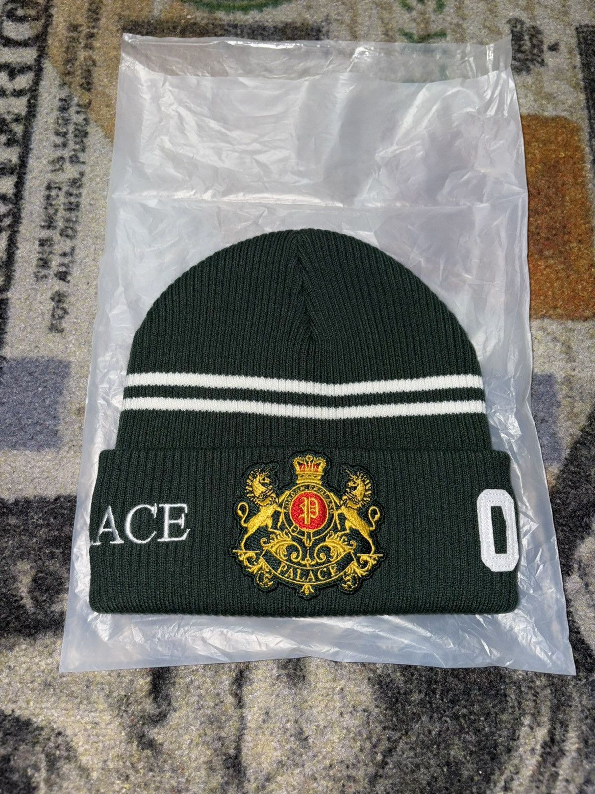 Palace Palace Established Beanie Size ONE SIZE - 1 Thumbnail