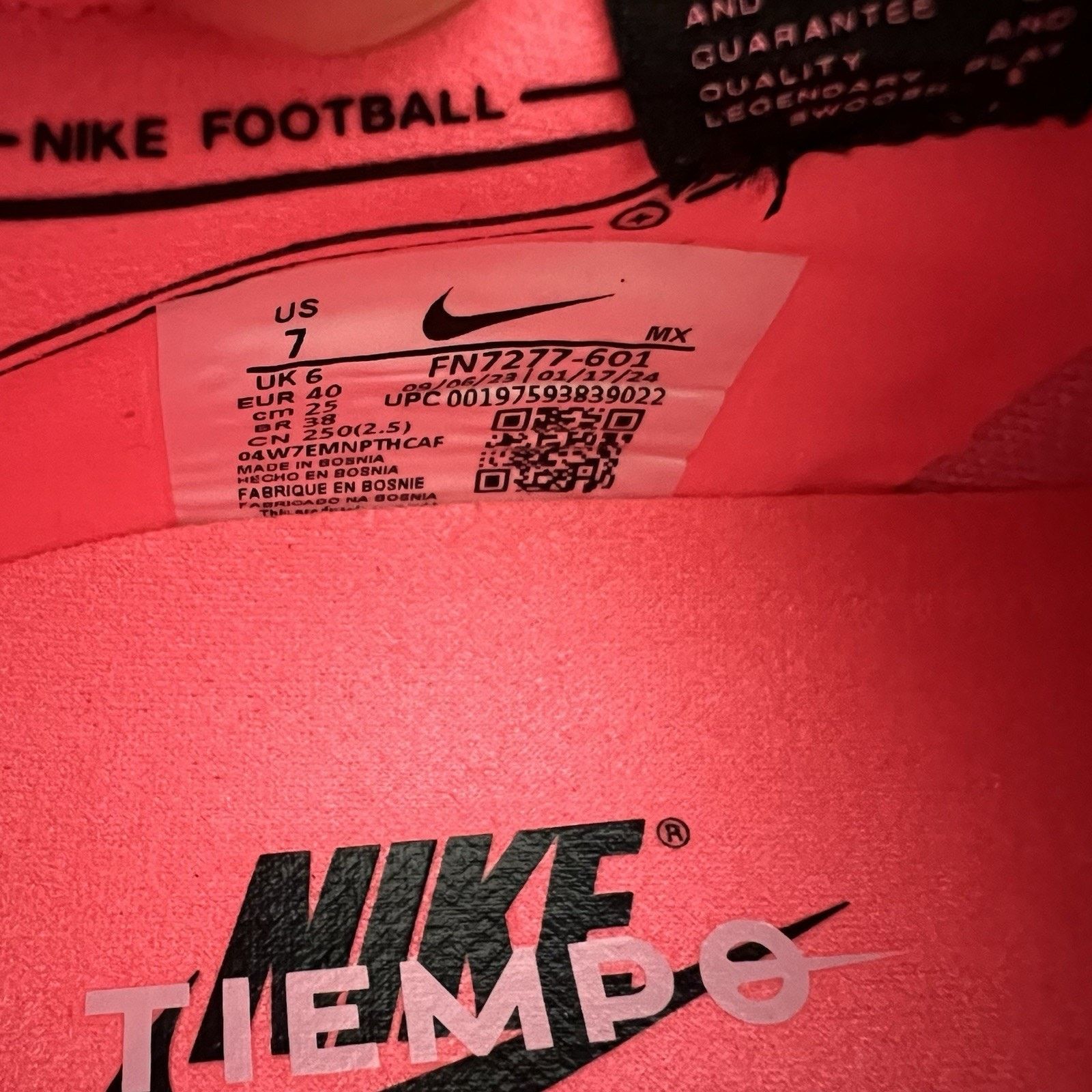 Nike Nike Legend 10 Elite SG Pro ACC Size 7 Pink Cleats New Size US 7 / EU 40 - 10 Thumbnail