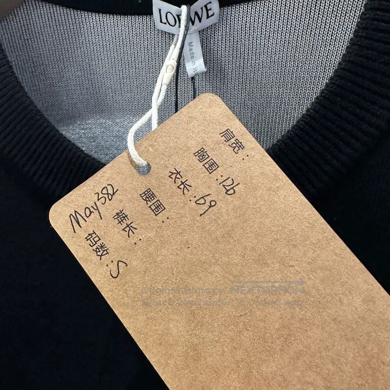 Loewe Loewe Anagram logo long-sleeve hoodie Size US S / EU 44-46 / 1 - 5 Thumbnail