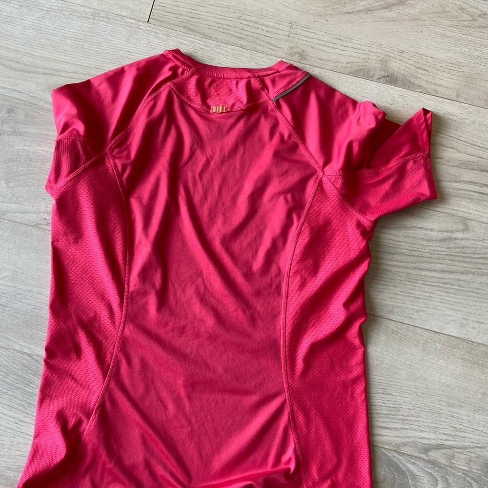 Nike Nike Pink Short Sleeve Athletic Shirt Size M / US 6-8 / IT 42-44 - 4 Thumbnail