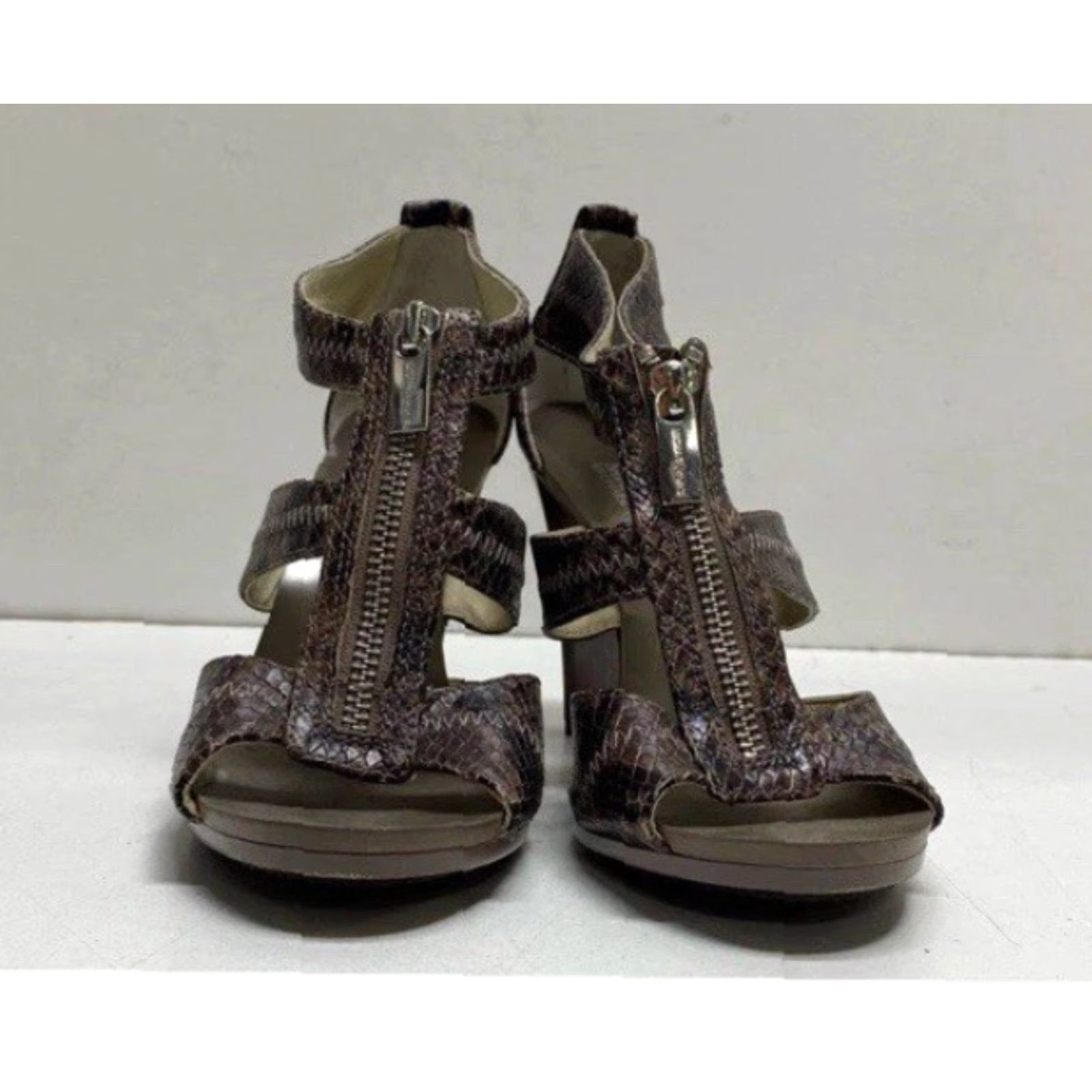 Michael Kors **Michael Kors Women Brown Snake Leather Pumps Size 6** User: Michael Kors Women Brown Snake Embossed Leather Pumps Size 6 Size US 6 / IT 36 - 3 Thumbnail