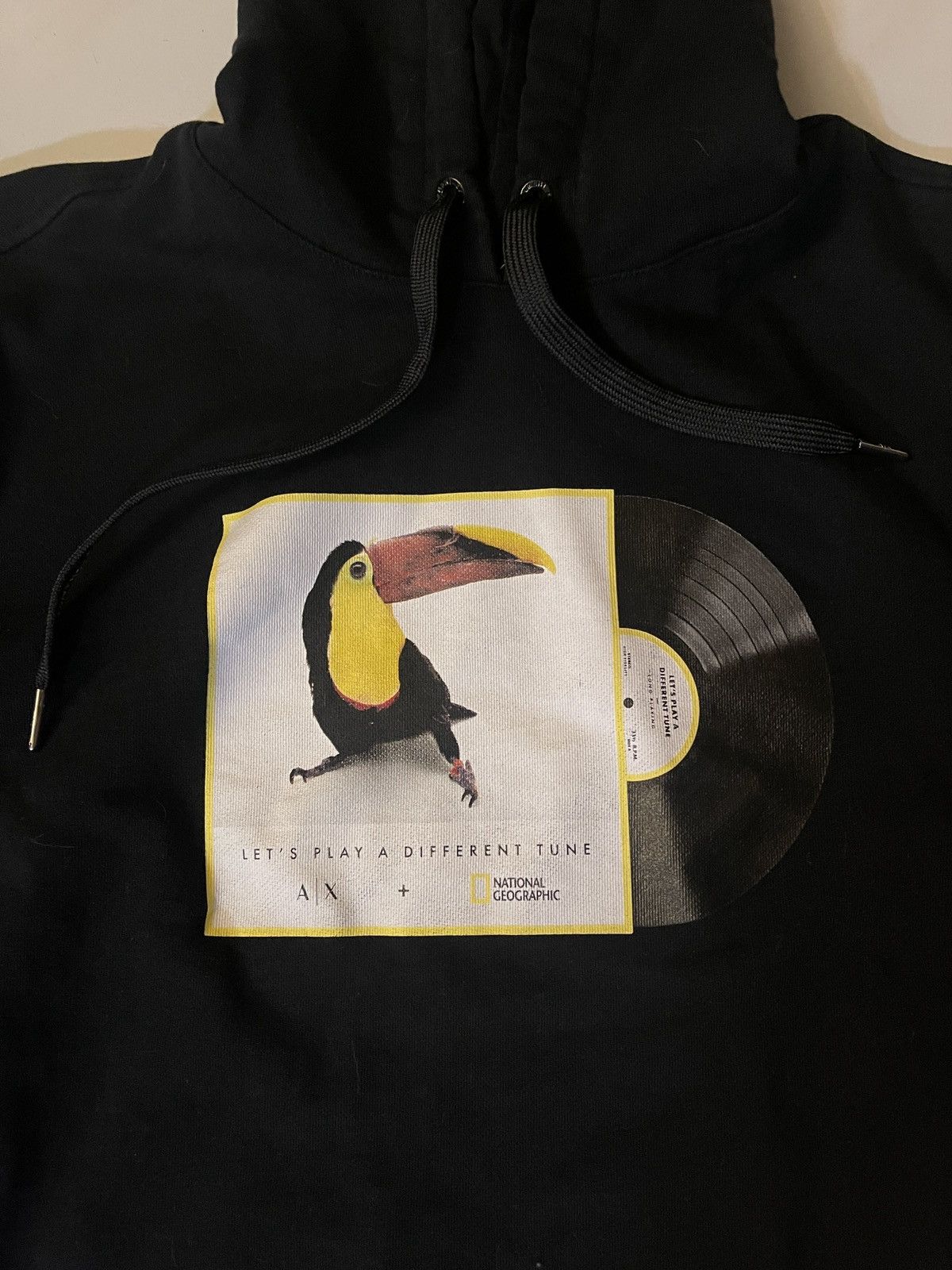 Armani Exchange Armani Exchange National Geographic Toucan Black Hoodie Size US L / EU 52-54 / 3 - 2 Thumbnail