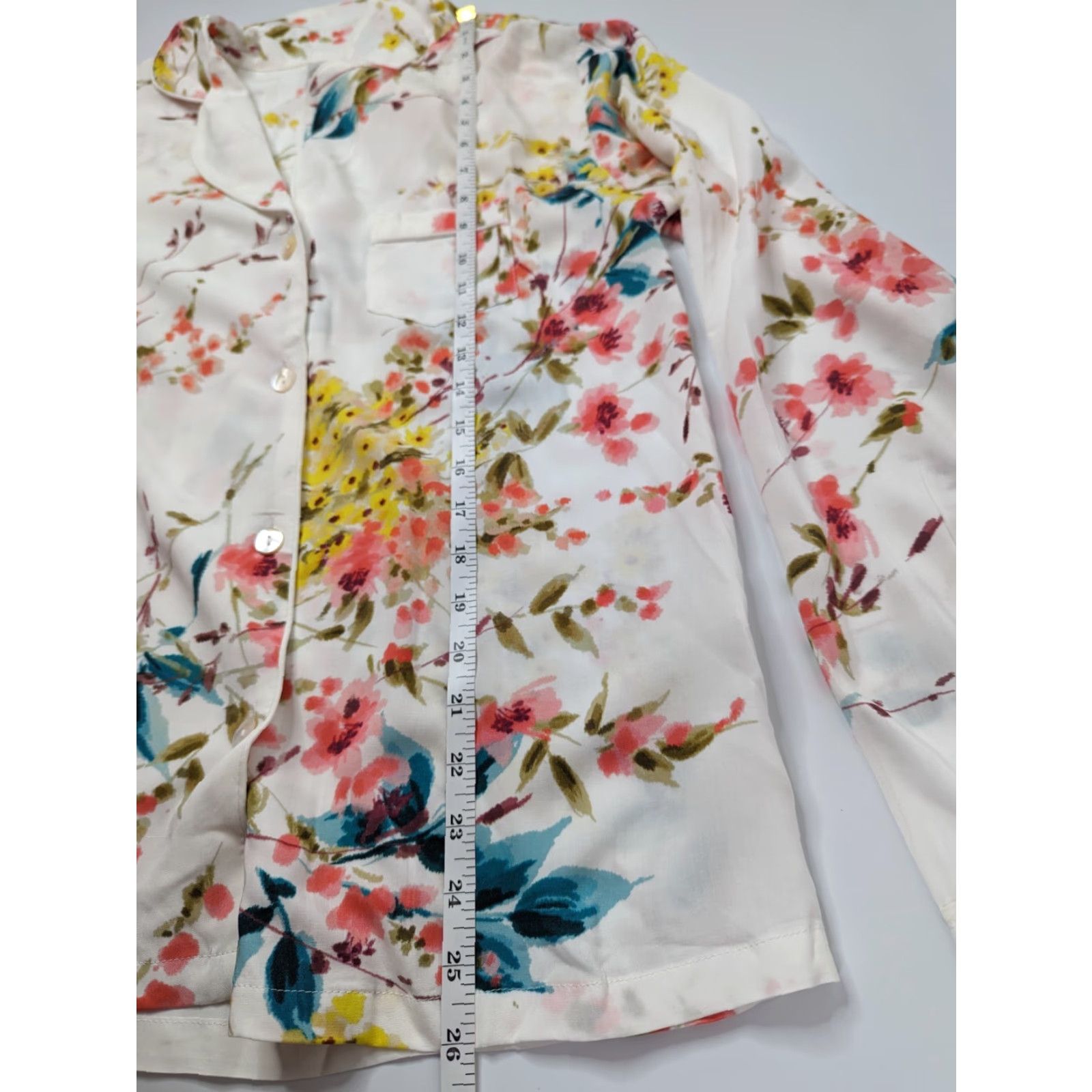 Sugar Plum Pretty Sugar Floral Short Sleeve Pajama Top Womens Small Rayon Multicolor Size S / US 4 / IT 40 - 6 Thumbnail