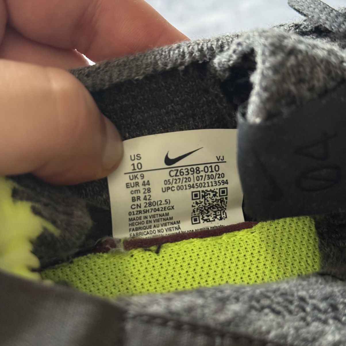 Nike Nike Space Hippie 04 Black Volt Size US 10 / EU 43 - 8 Thumbnail