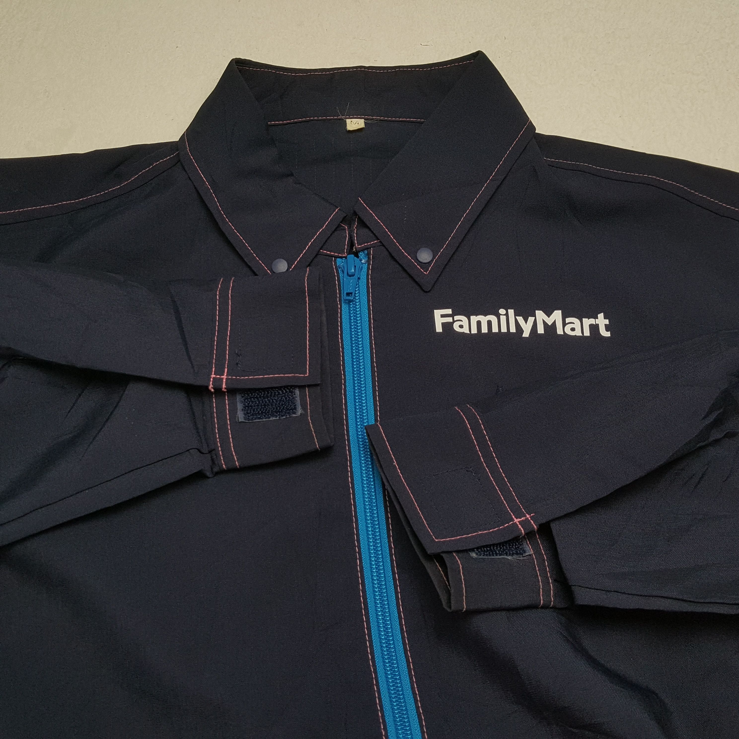 Japanese Brand × Vintage FAMILY MART Japanese Brand Workwear Jacket Size US M / EU 48-50 / 2 - 10 Thumbnail