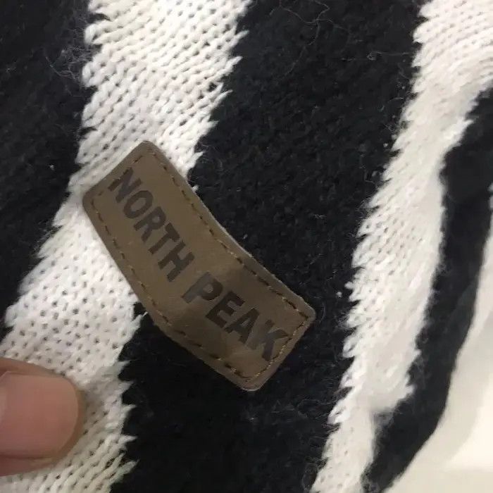 Japanese Brand × Vintage North Peak Stripe Jail Earflap Beanie Hat Size ONE SIZE - 4 Thumbnail