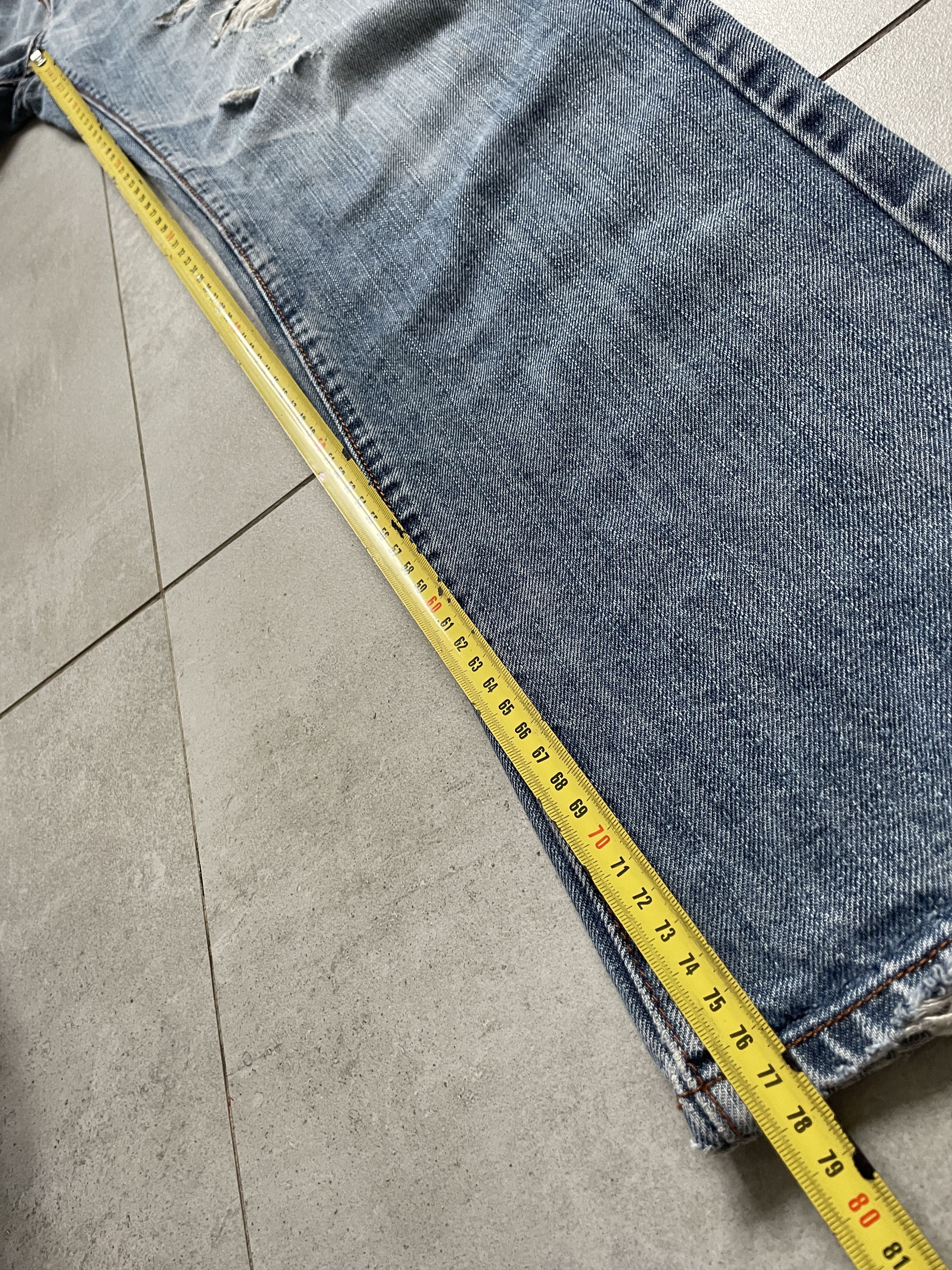 Evisu VINTAGE Y2K EVISU DISTRESSED LIGHT BLUE DENIM GOLD LOGO Size US 30 / EU 46 - 19 Thumbnail