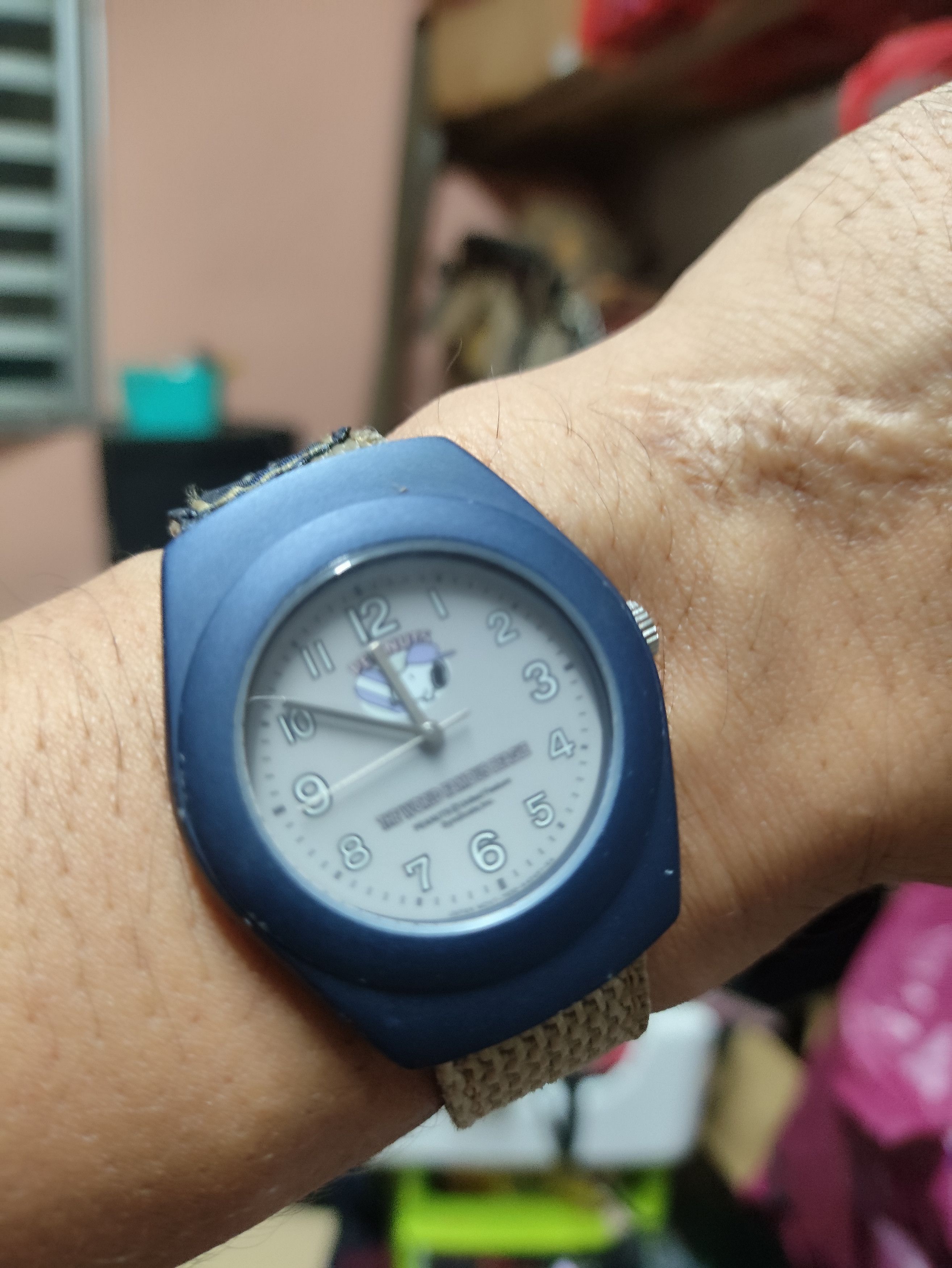 Japanese Brand × Peanuts PEANUTS WATCH (THE WORLD FAMOUS BEAGLE) RARE ITEM DESIGN Size ONE SIZE - 1 Thumbnail