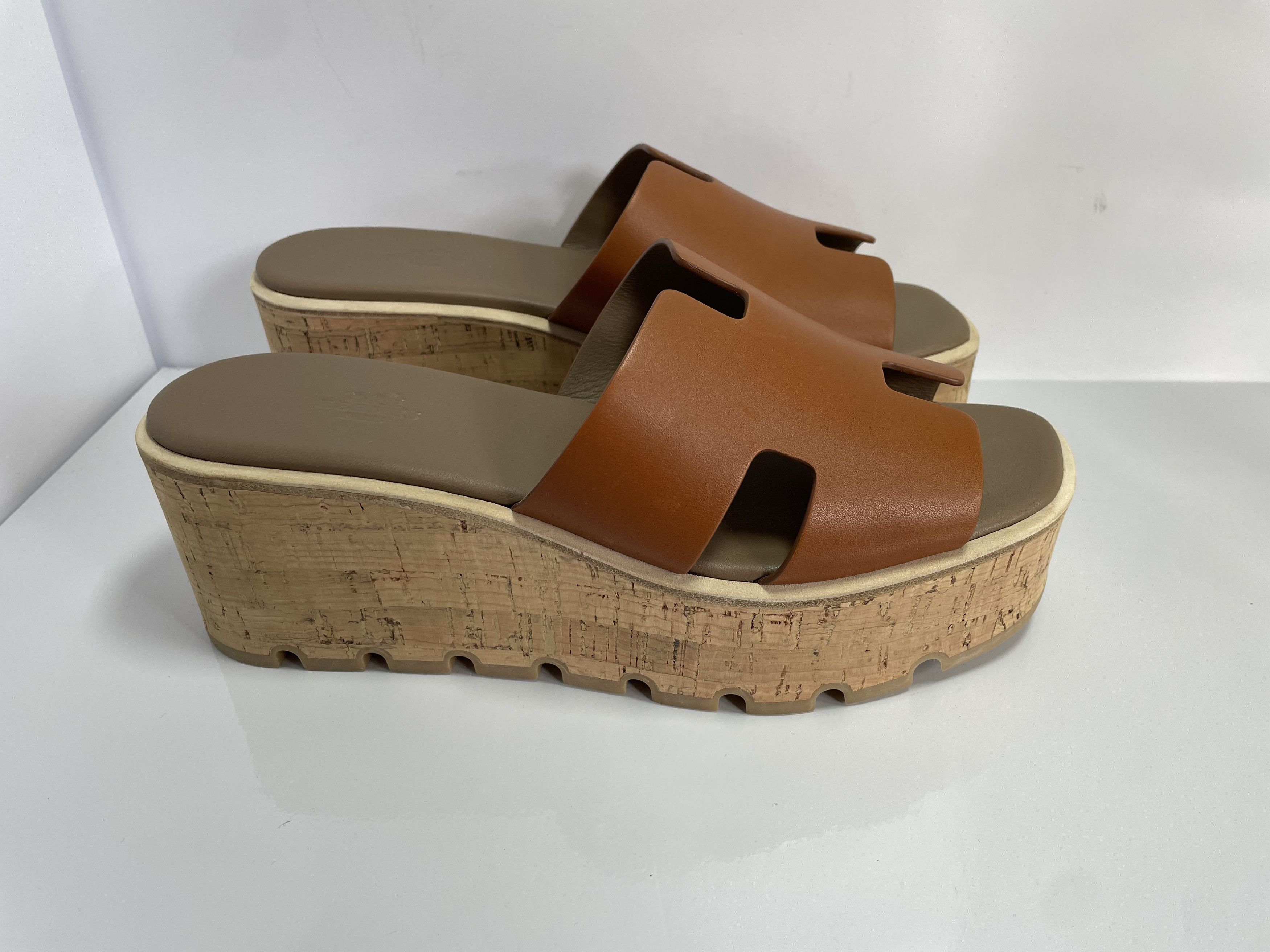 Hermes HERMES Eze 30 Sandal Platform Size US 10 / IT 40 - 2 Thumbnail